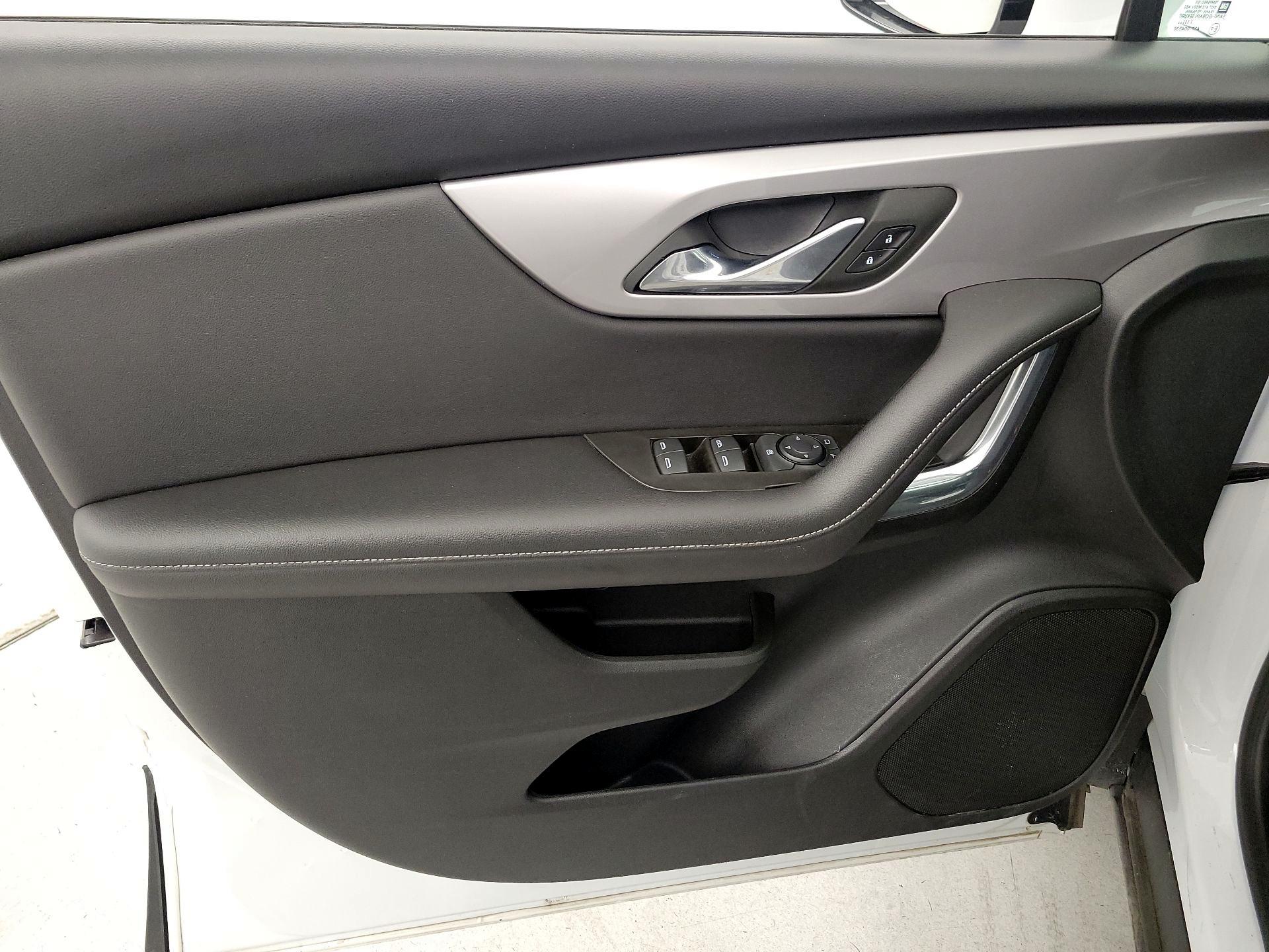 Thumbnail: 2023 Chevrolet Blazer - 12