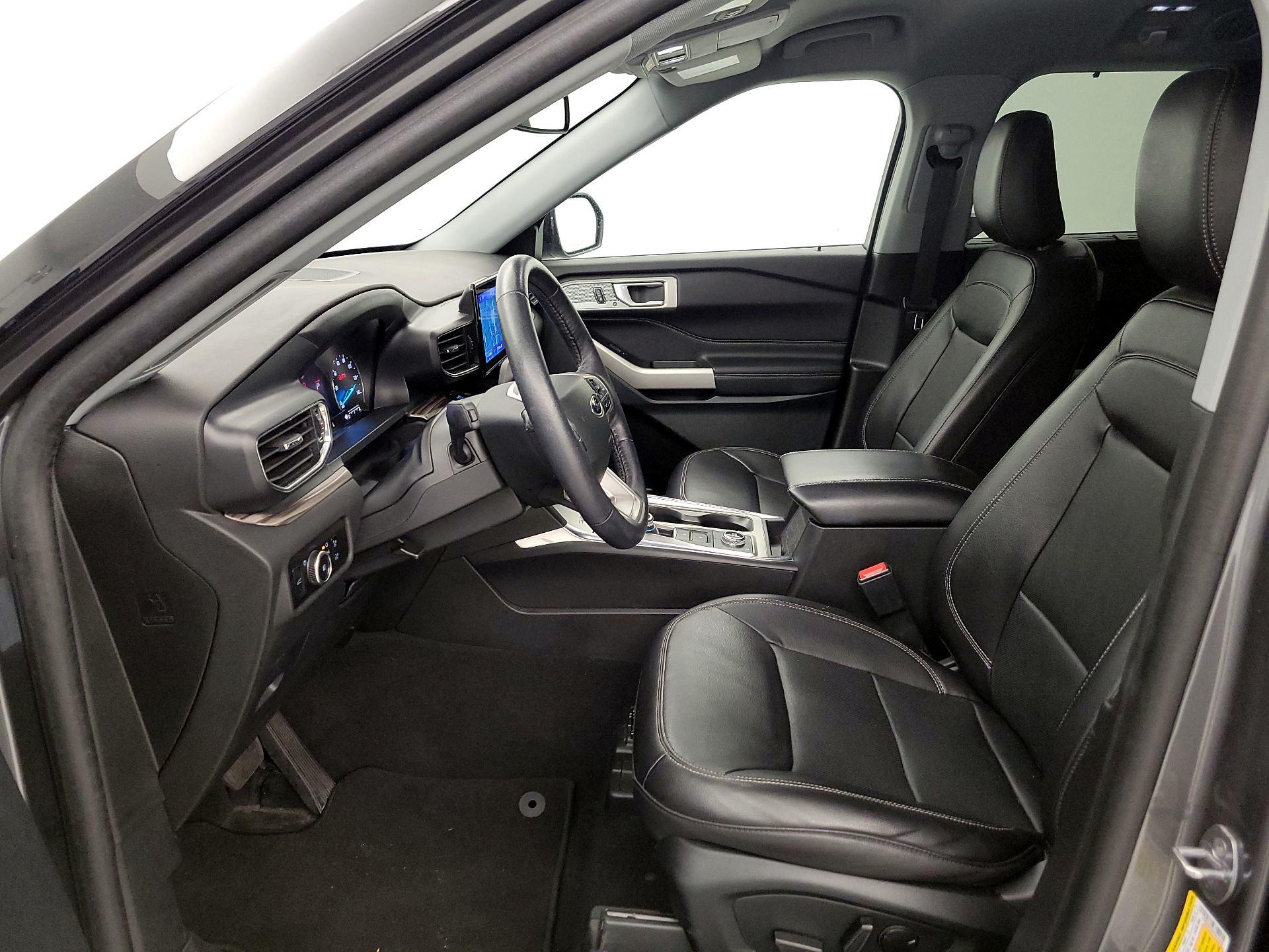 Thumbnail: 2023 Ford Explorer - 11