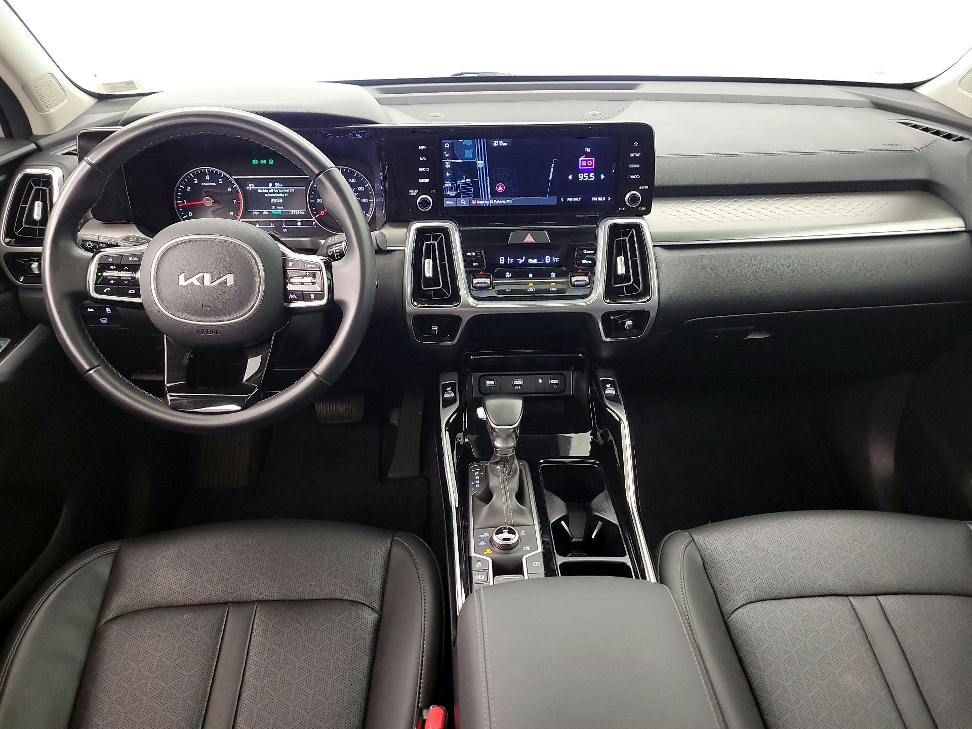 Thumbnail: 2022 Kia Sorento - 9