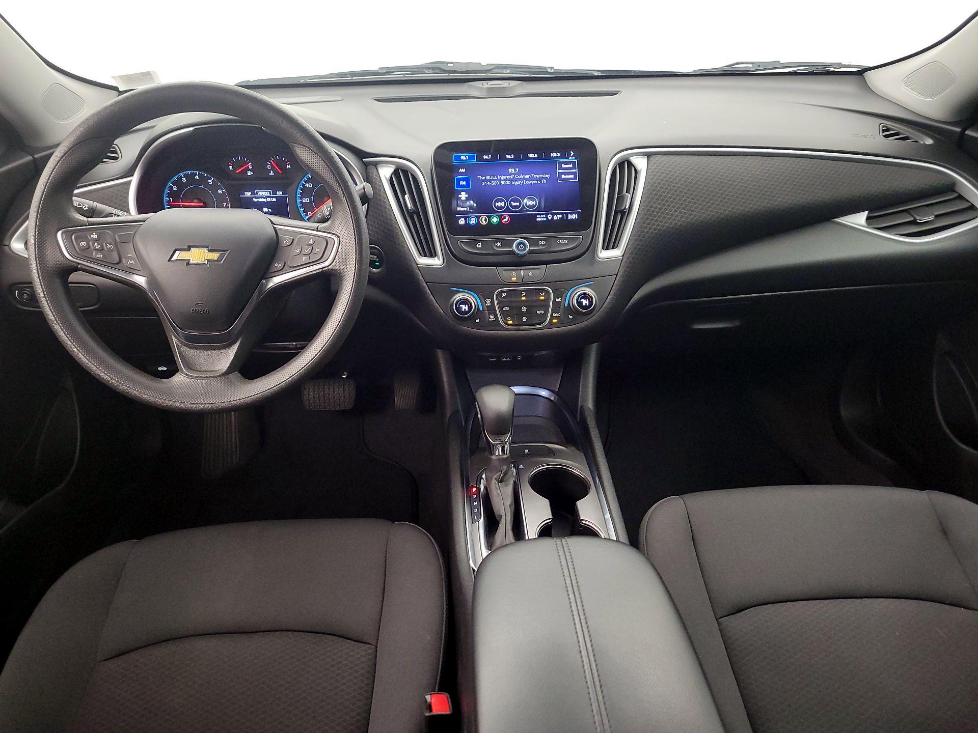 Thumbnail: 2023 Chevrolet Malibu - 9