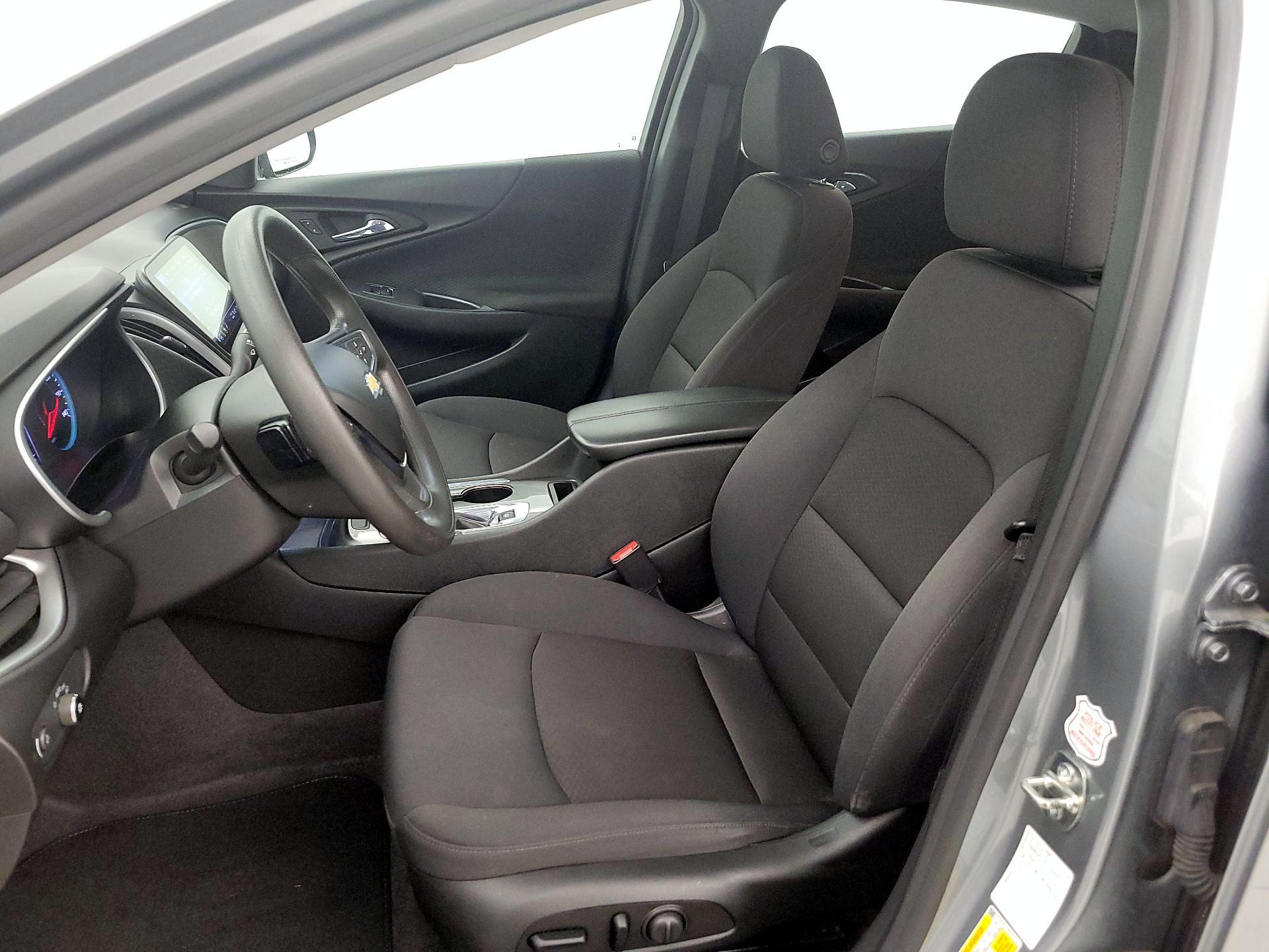 Thumbnail: 2023 Chevrolet Malibu - 11