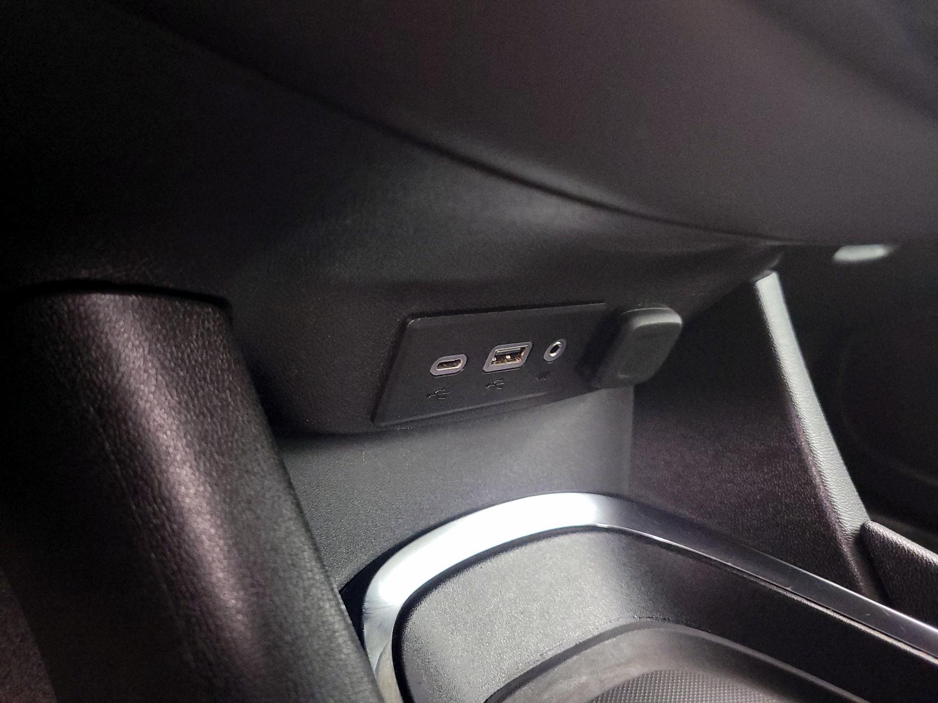 Thumbnail: 2023 Chevrolet Malibu - 18