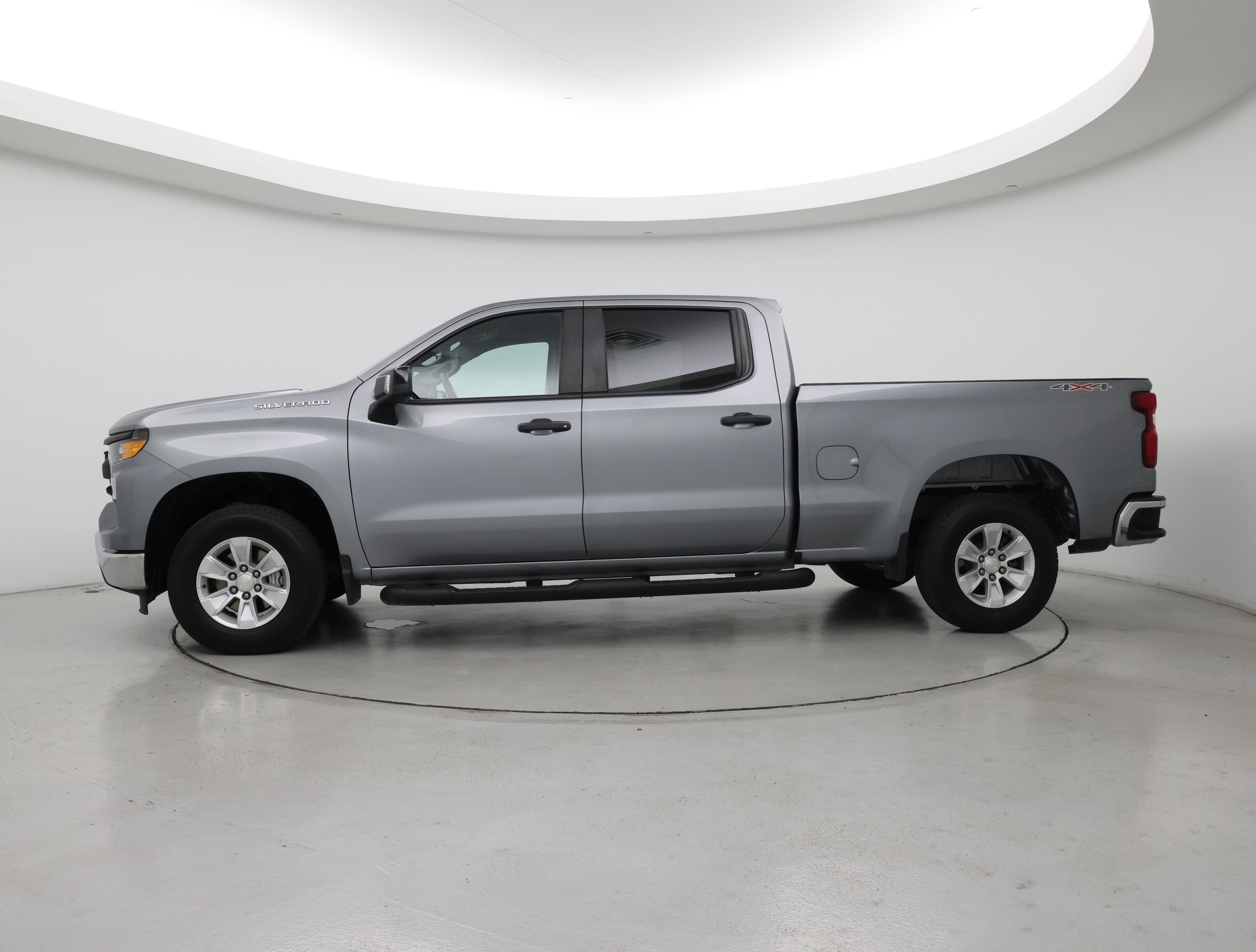 Thumbnail: 2023 Chevrolet Silverado 1500 - 3