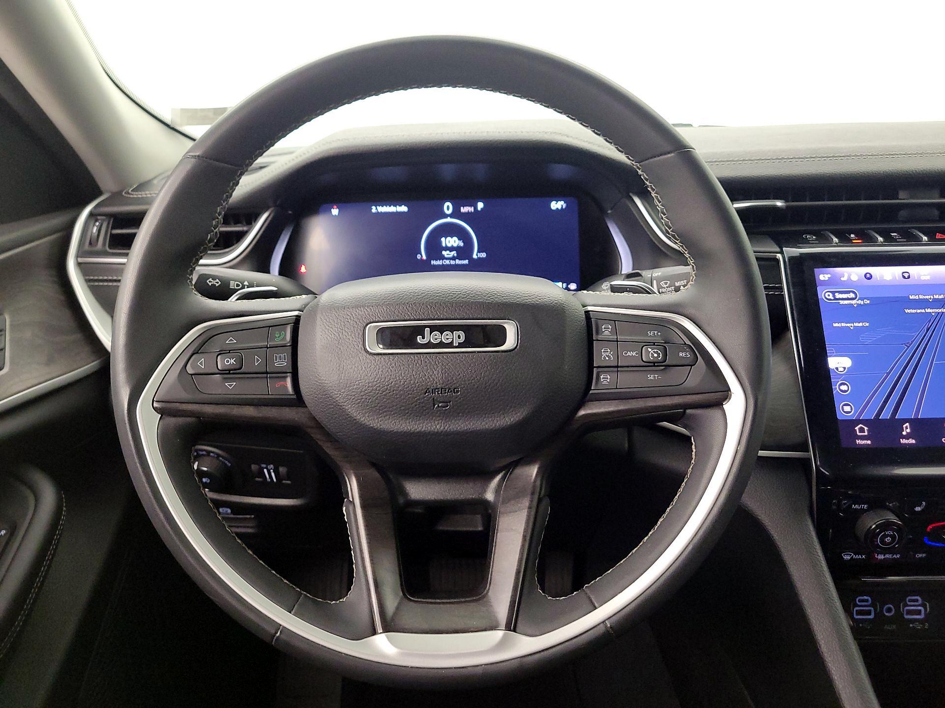 Thumbnail: 2023 Jeep Grand Cherokee L - 10