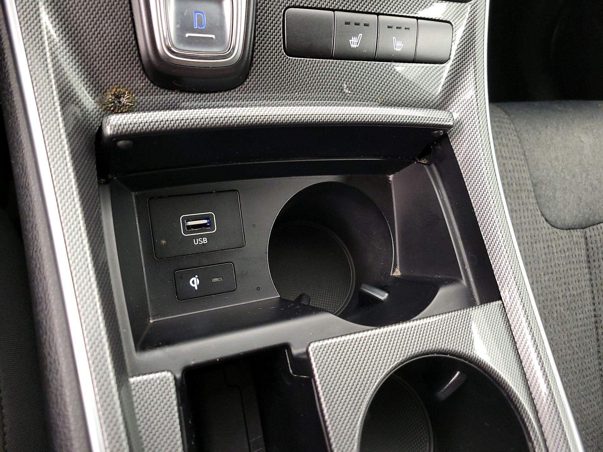 Thumbnail: 2023 Hyundai Santa Fe - 19