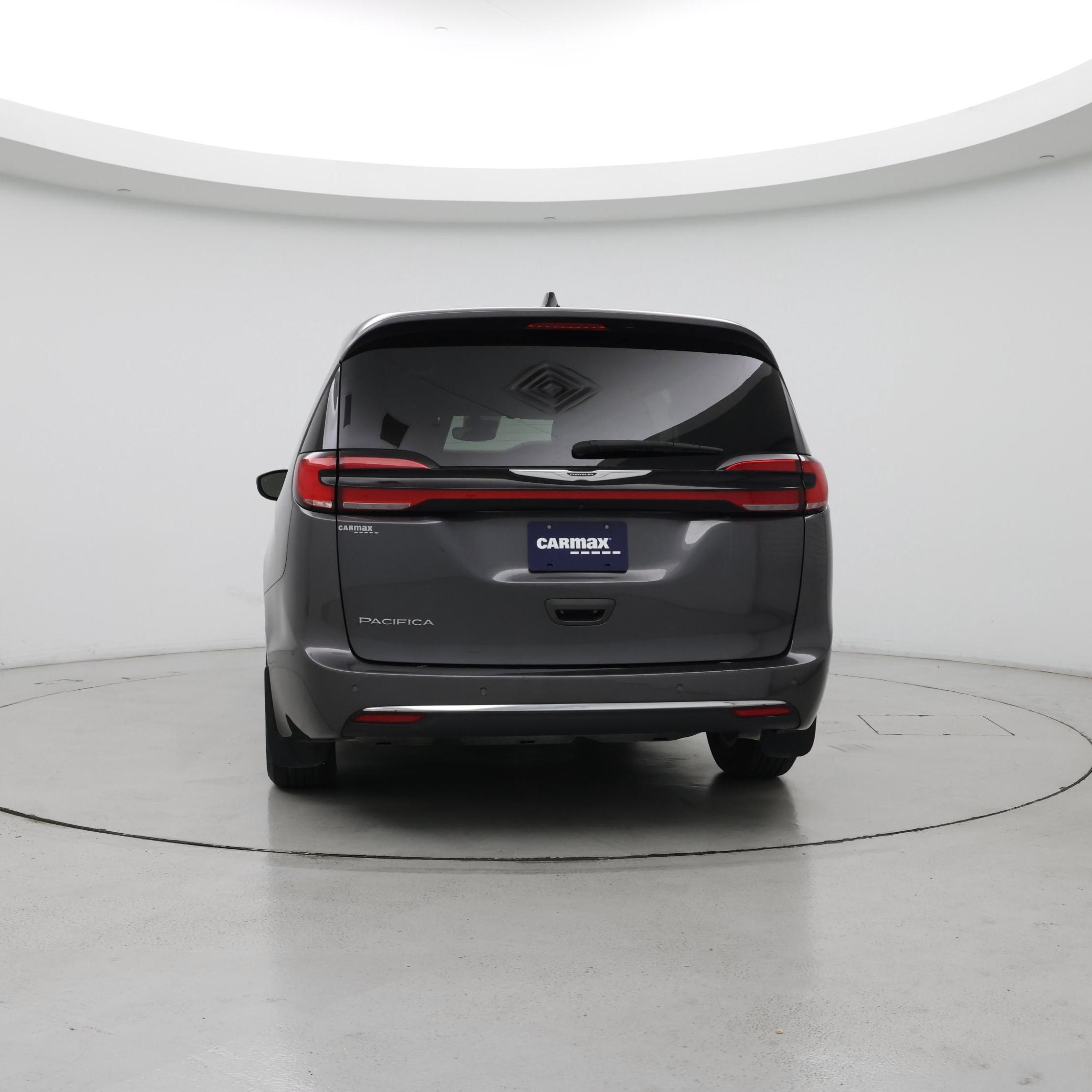 Thumbnail: 2023 Chrysler Pacifica - 6