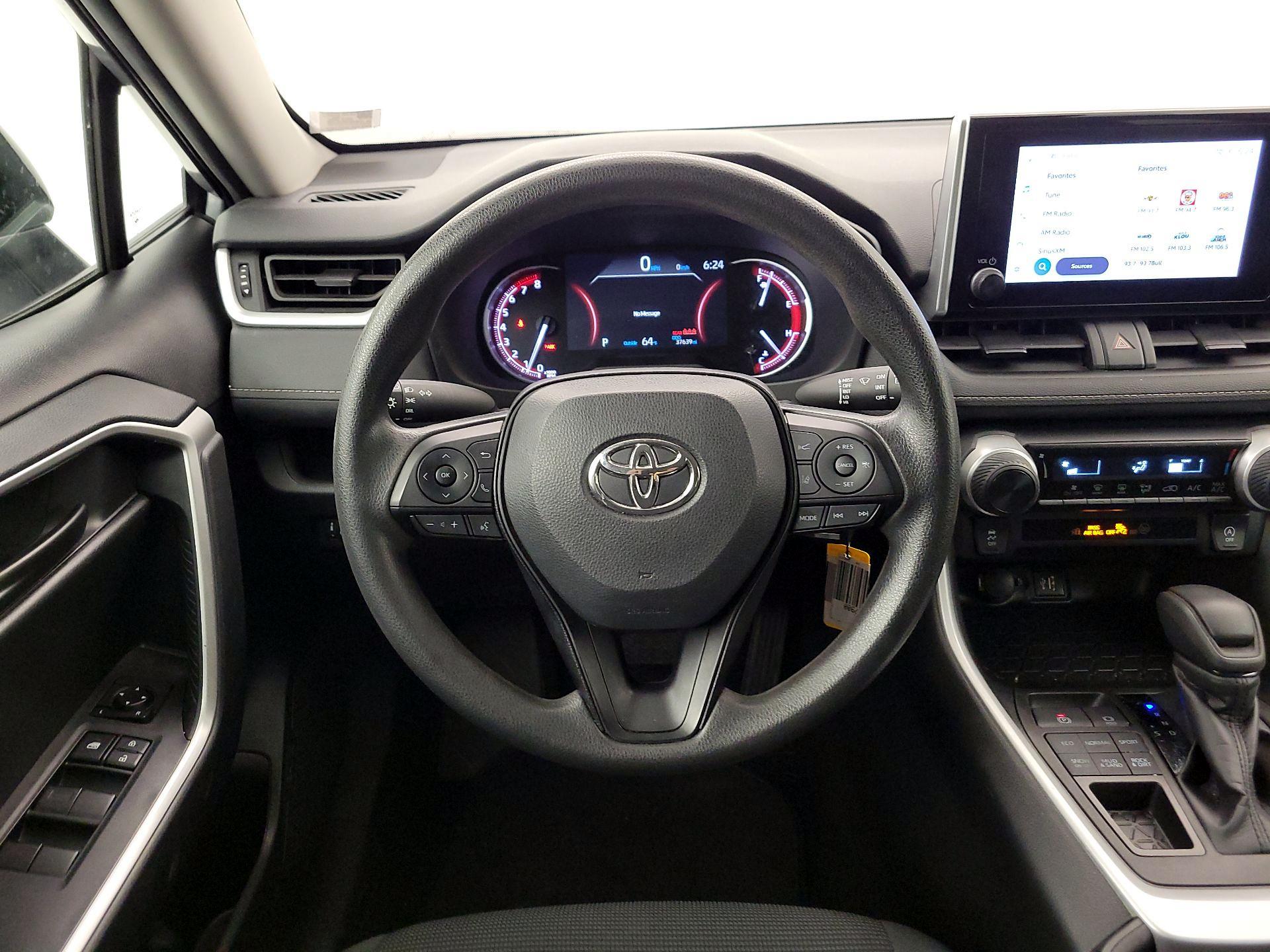 Thumbnail: 2024 Toyota RAV4 - 10