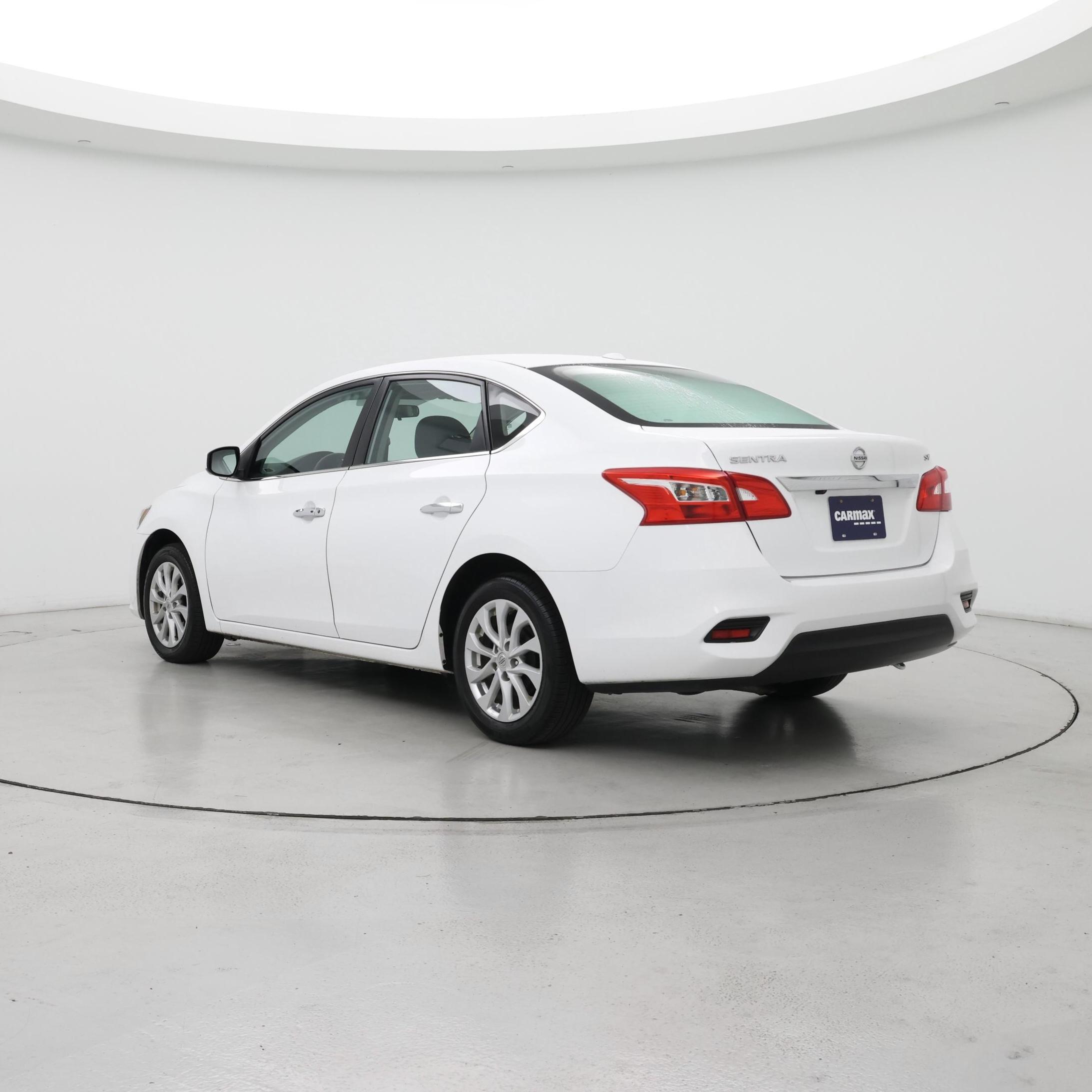 Thumbnail: 2019 Nissan Sentra - 2