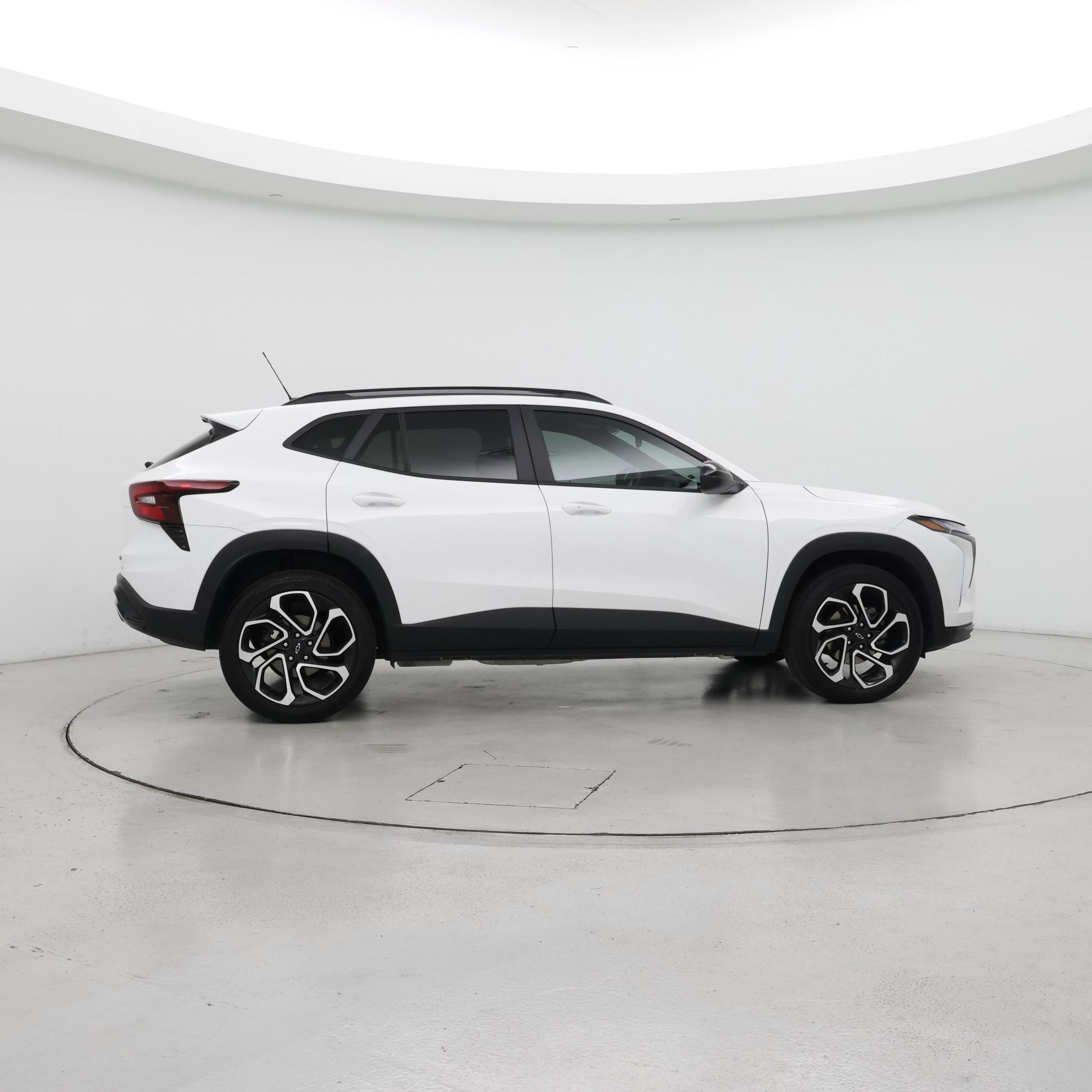Thumbnail: 2024 Chevrolet Trax - 7