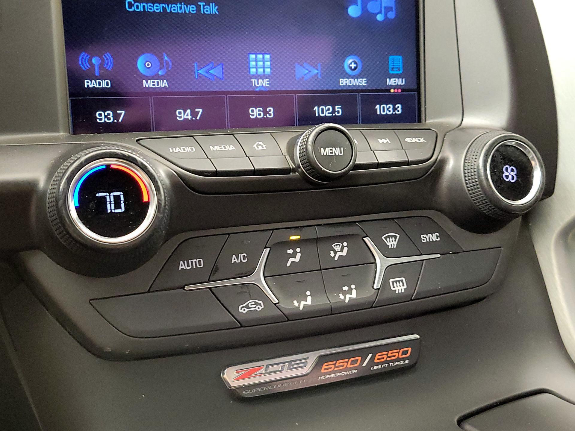 Thumbnail: 2016 Chevrolet Corvette - 16