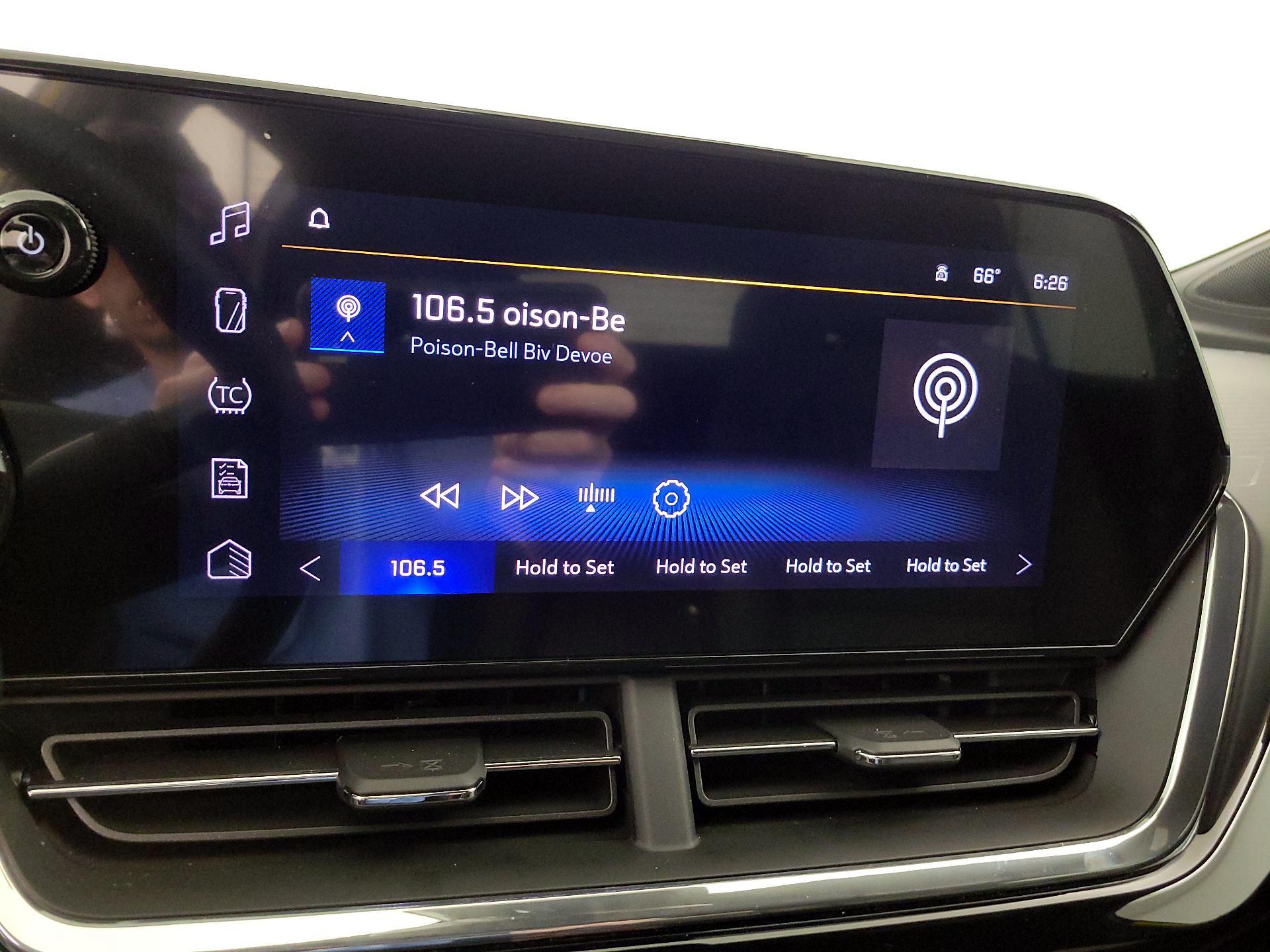 Thumbnail: 2025 Chevrolet Trax - 15