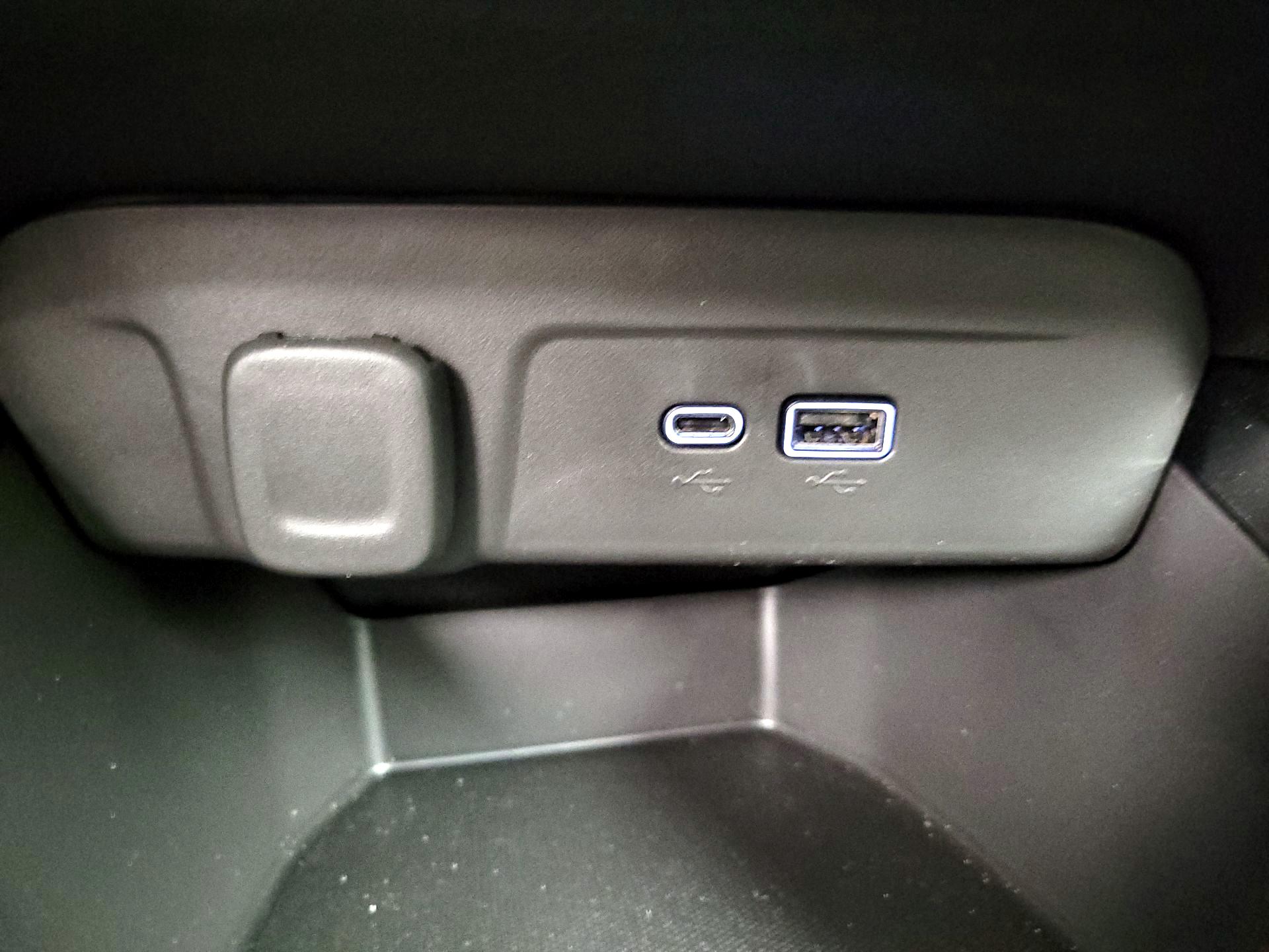 Thumbnail: 2025 Chevrolet Trax - 18