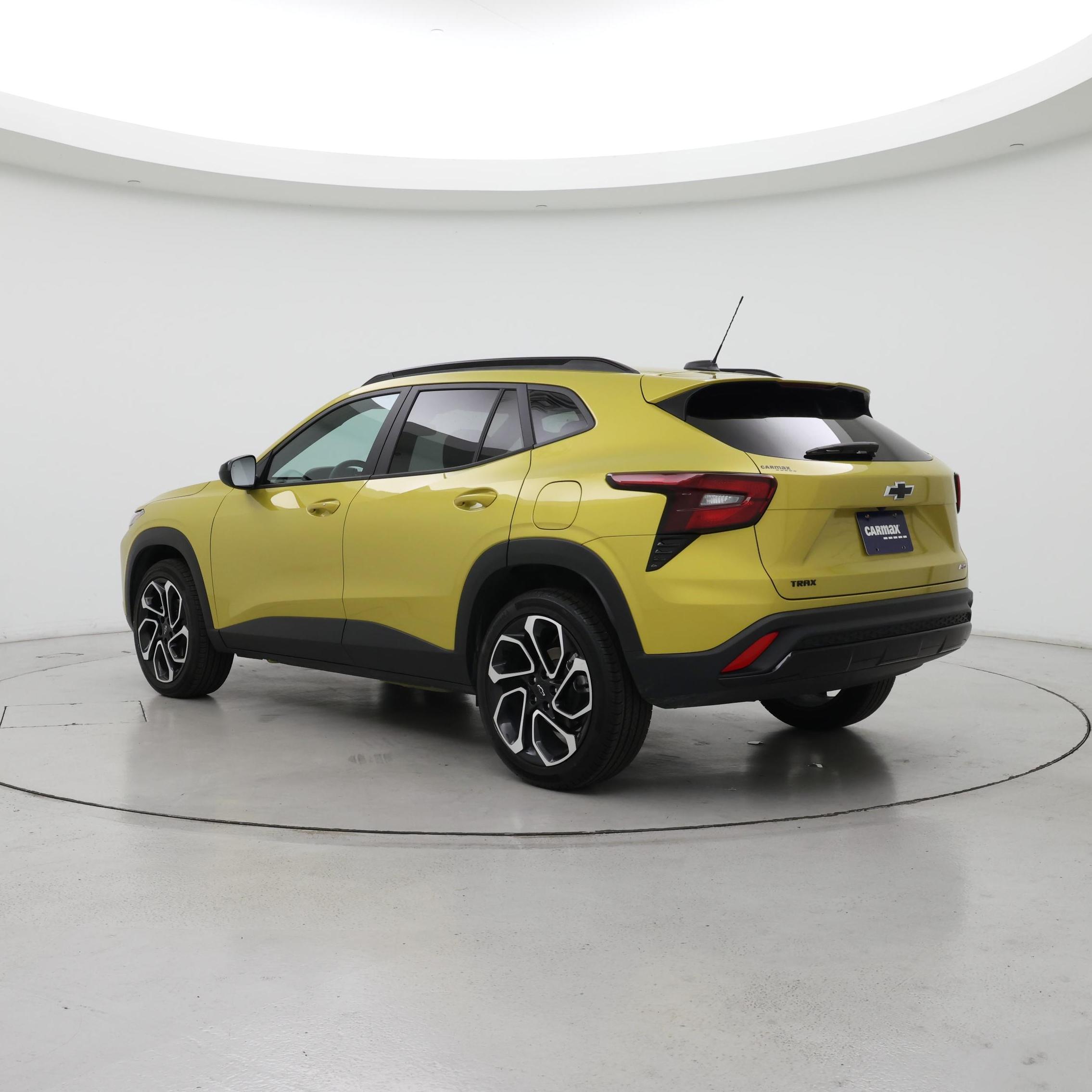 Thumbnail: 2025 Chevrolet Trax - 2