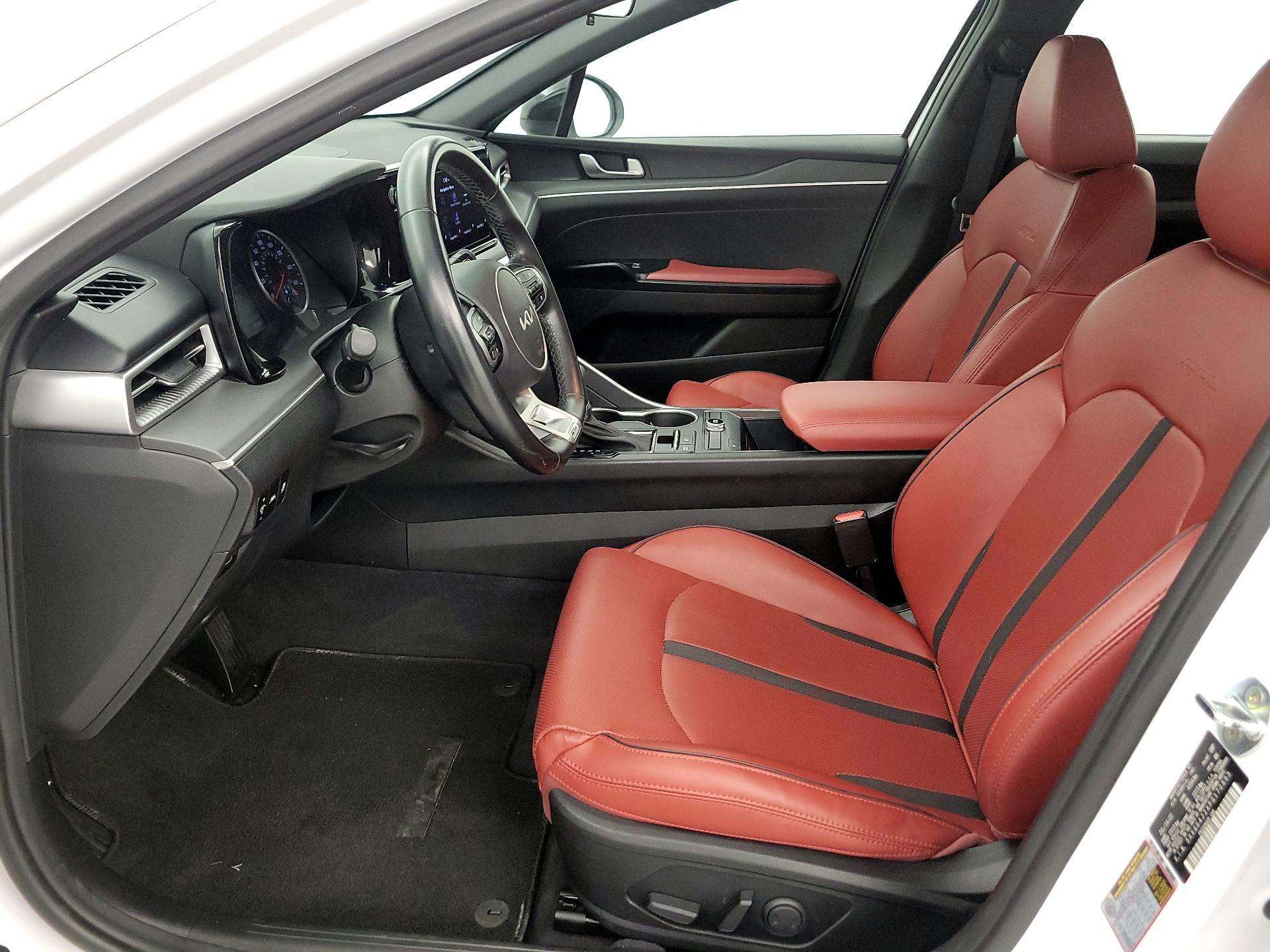 Thumbnail: 2023 Kia K5 - 11