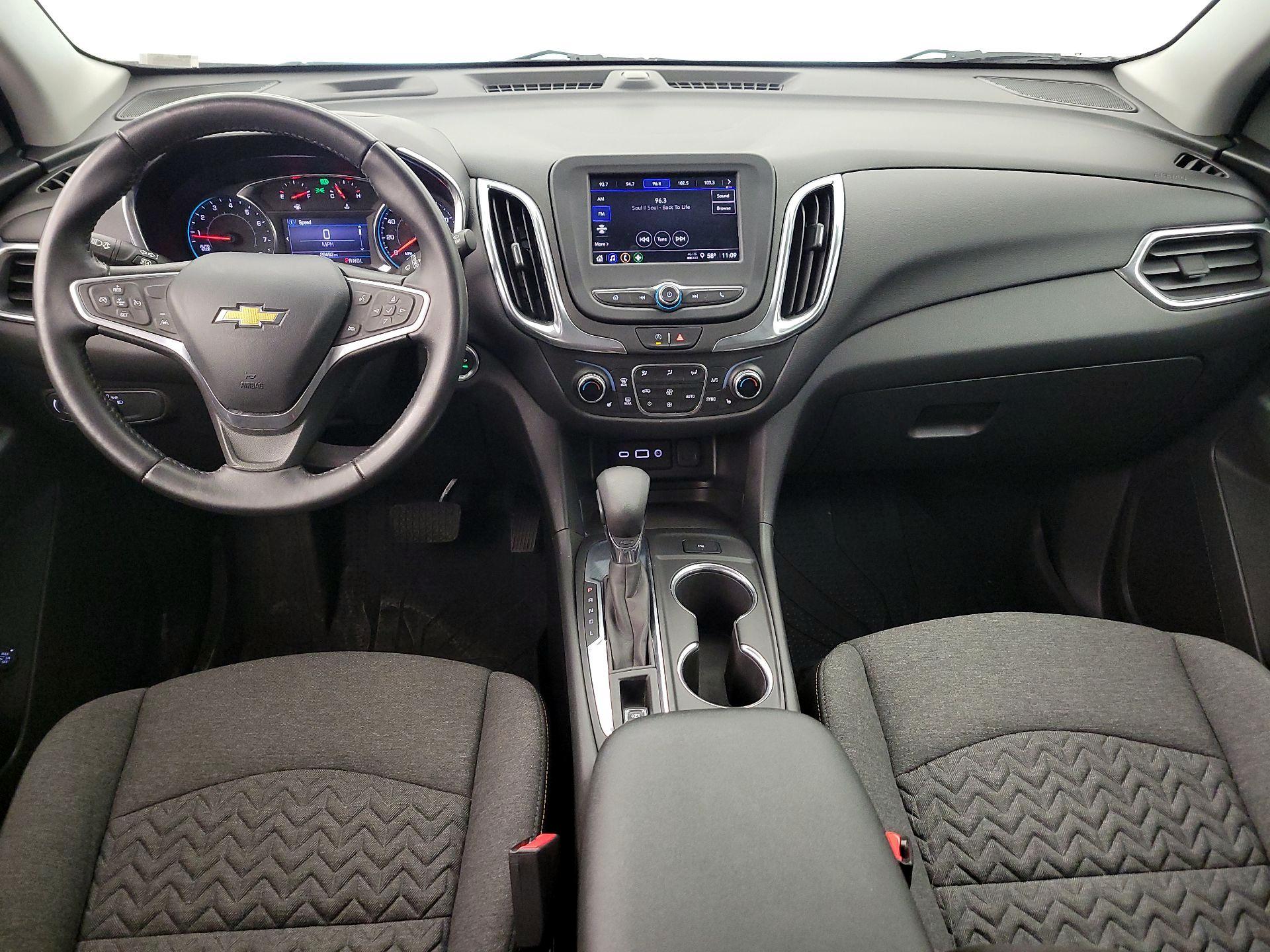 Thumbnail: 2022 Chevrolet Equinox - 9