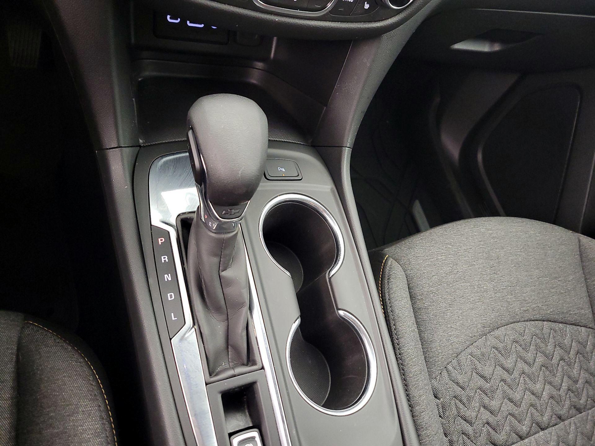 Thumbnail: 2022 Chevrolet Equinox - 17