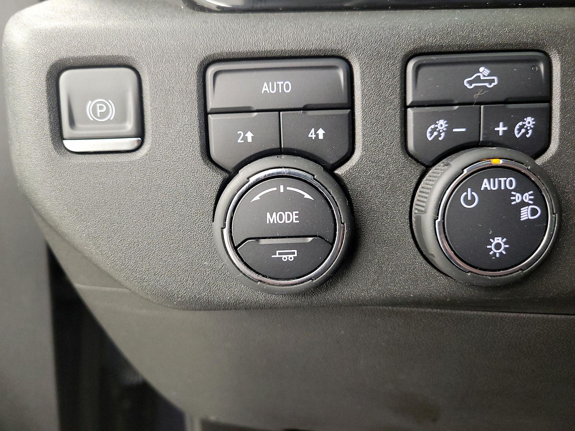 Thumbnail: 2023 Chevrolet Silverado 1500 - 13