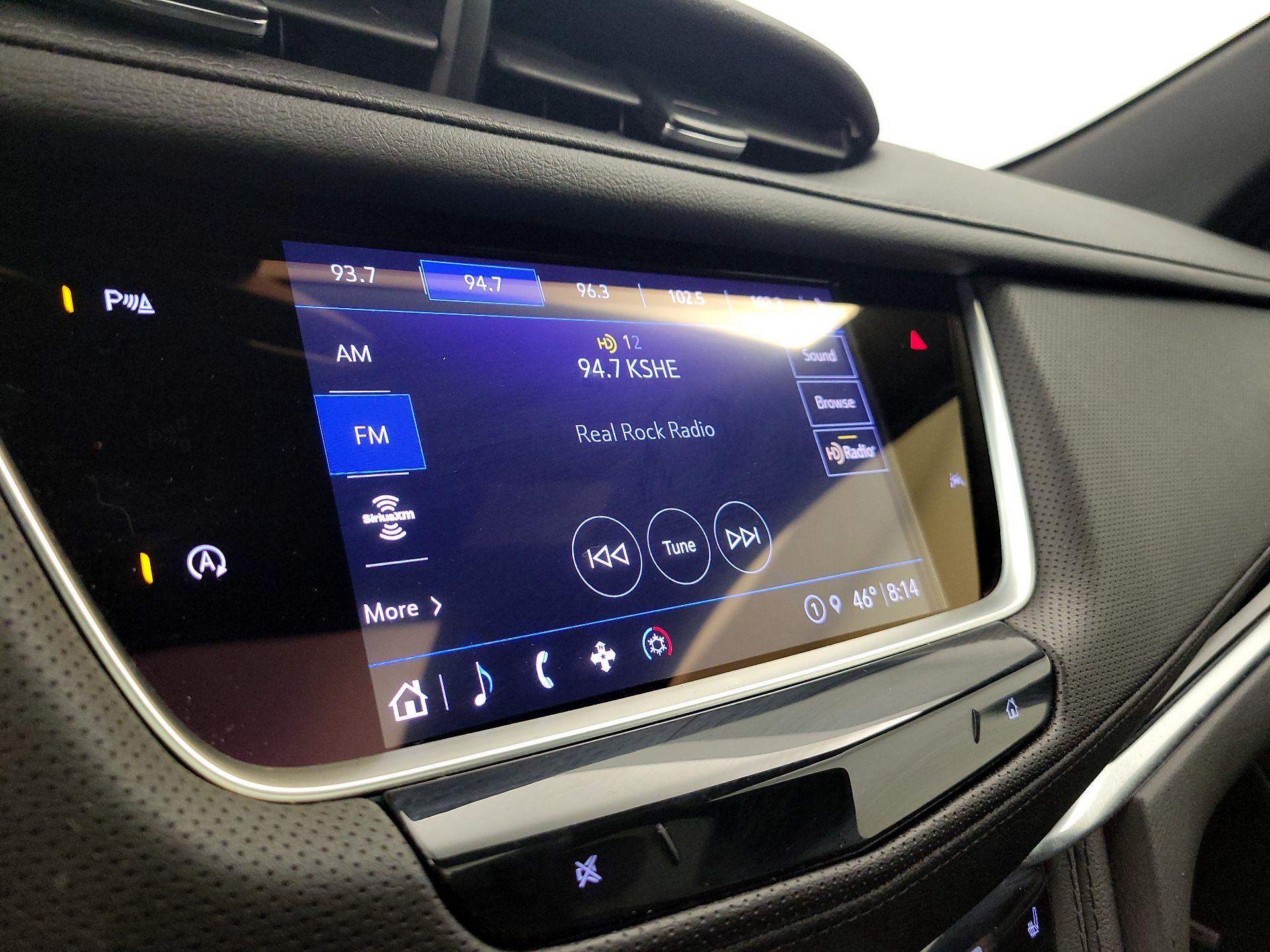 Thumbnail: 2023 Cadillac XT6 - 15