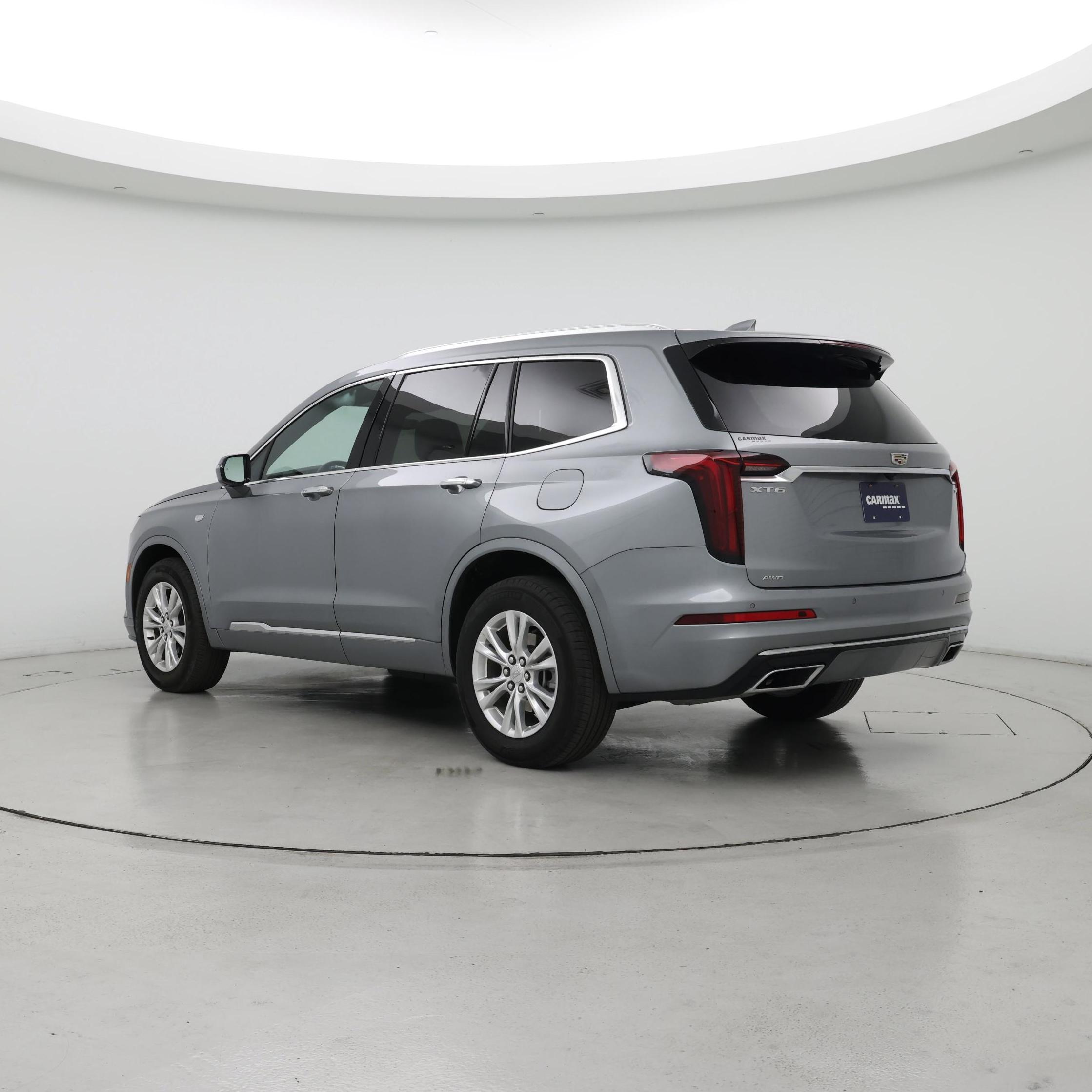 Thumbnail: 2023 Cadillac XT6 - 2