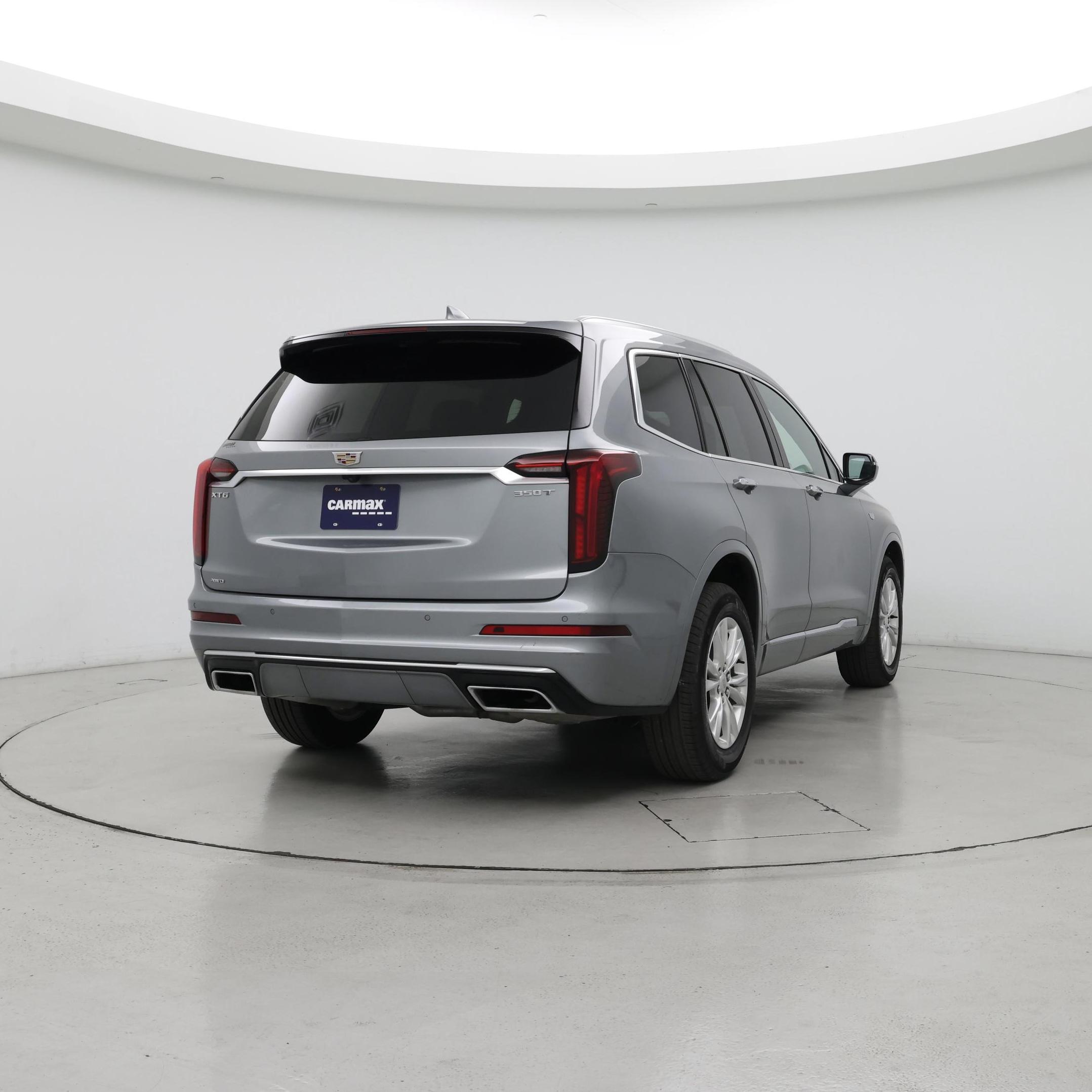 Thumbnail: 2023 Cadillac XT6 - 8
