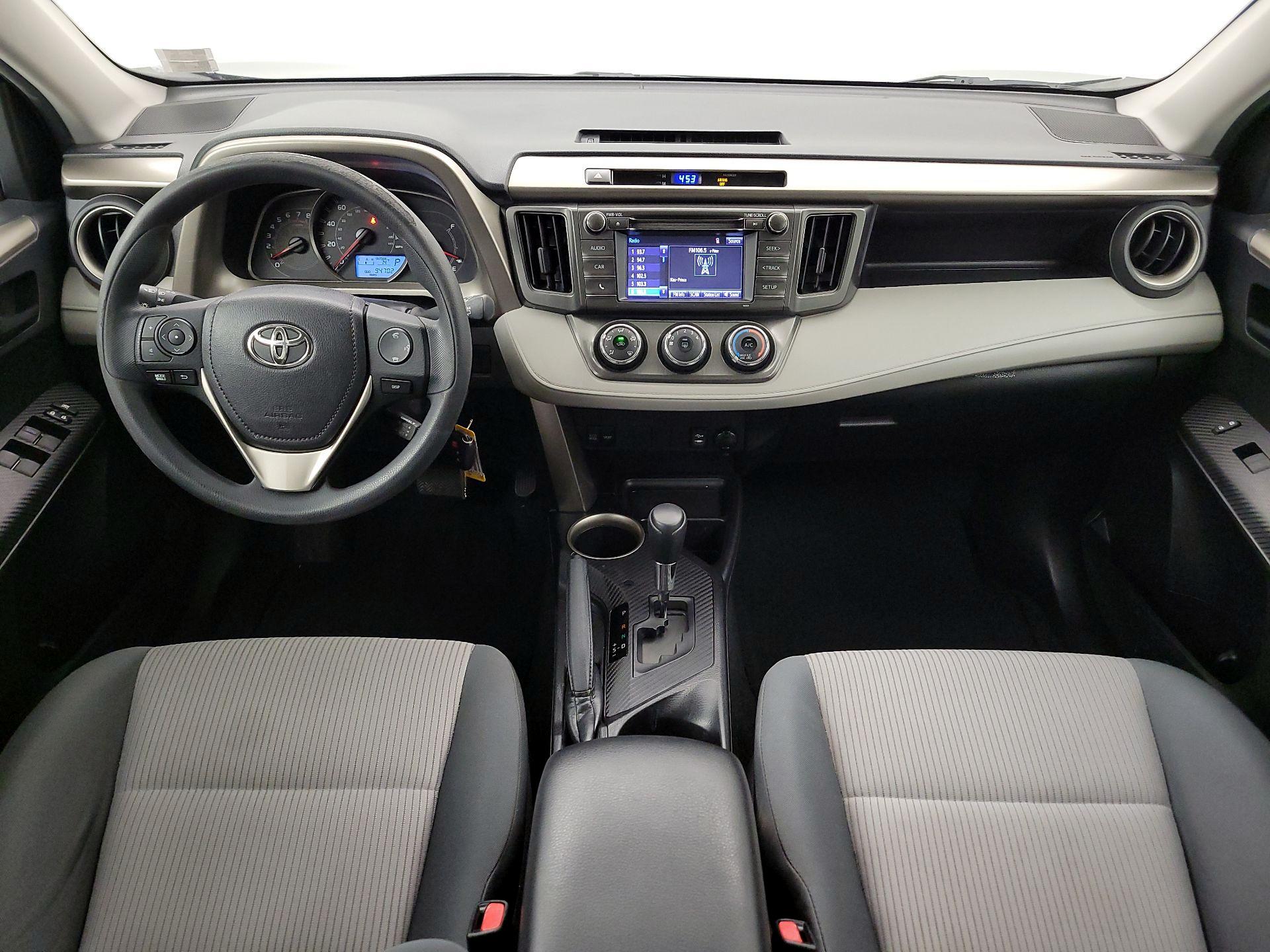 Thumbnail: 2015 Toyota RAV4 - 9