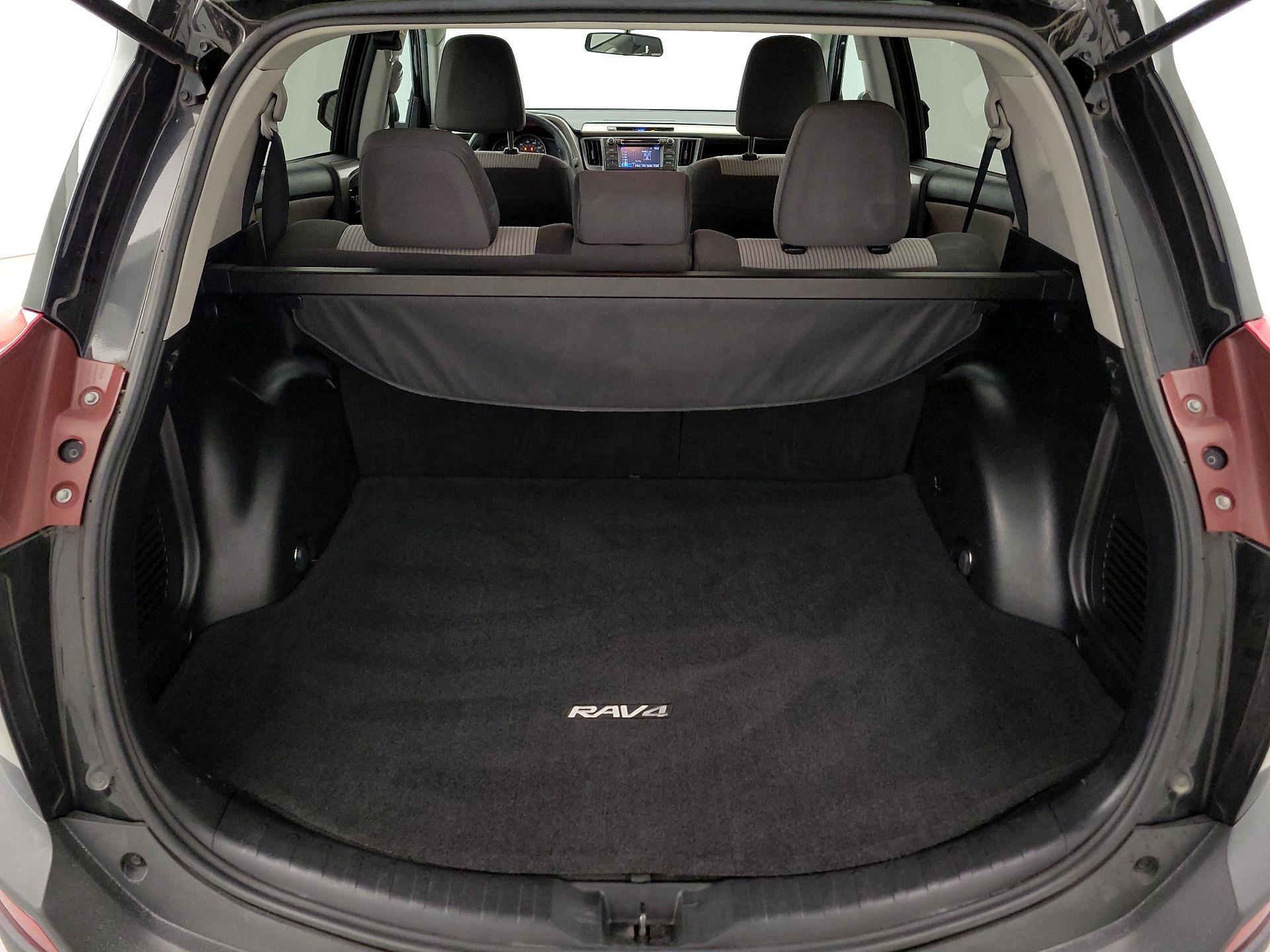Thumbnail: 2015 Toyota RAV4 - 20
