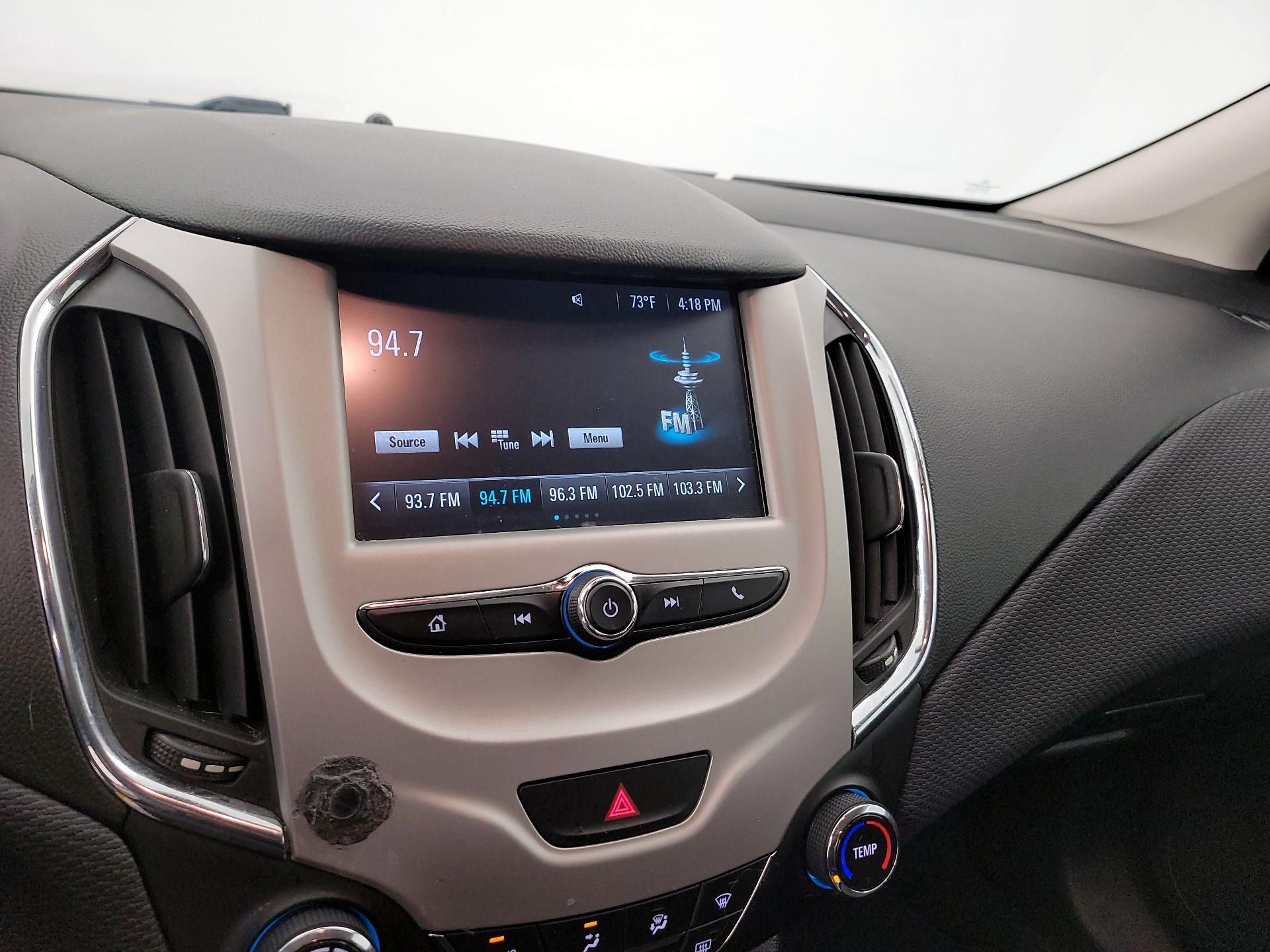 Thumbnail: 2018 Chevrolet Cruze - 15