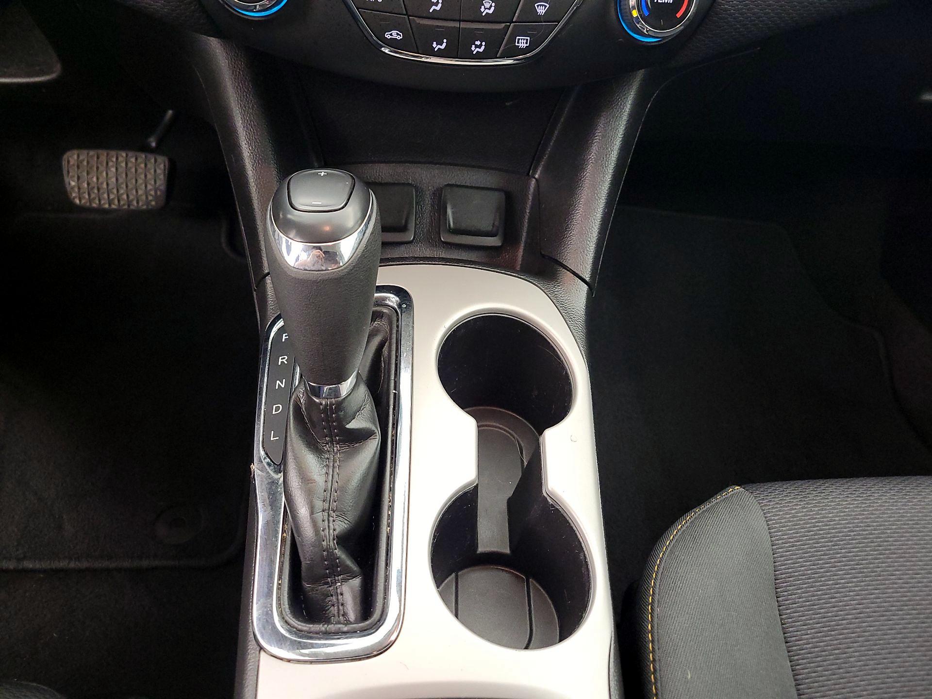 Thumbnail: 2018 Chevrolet Cruze - 17