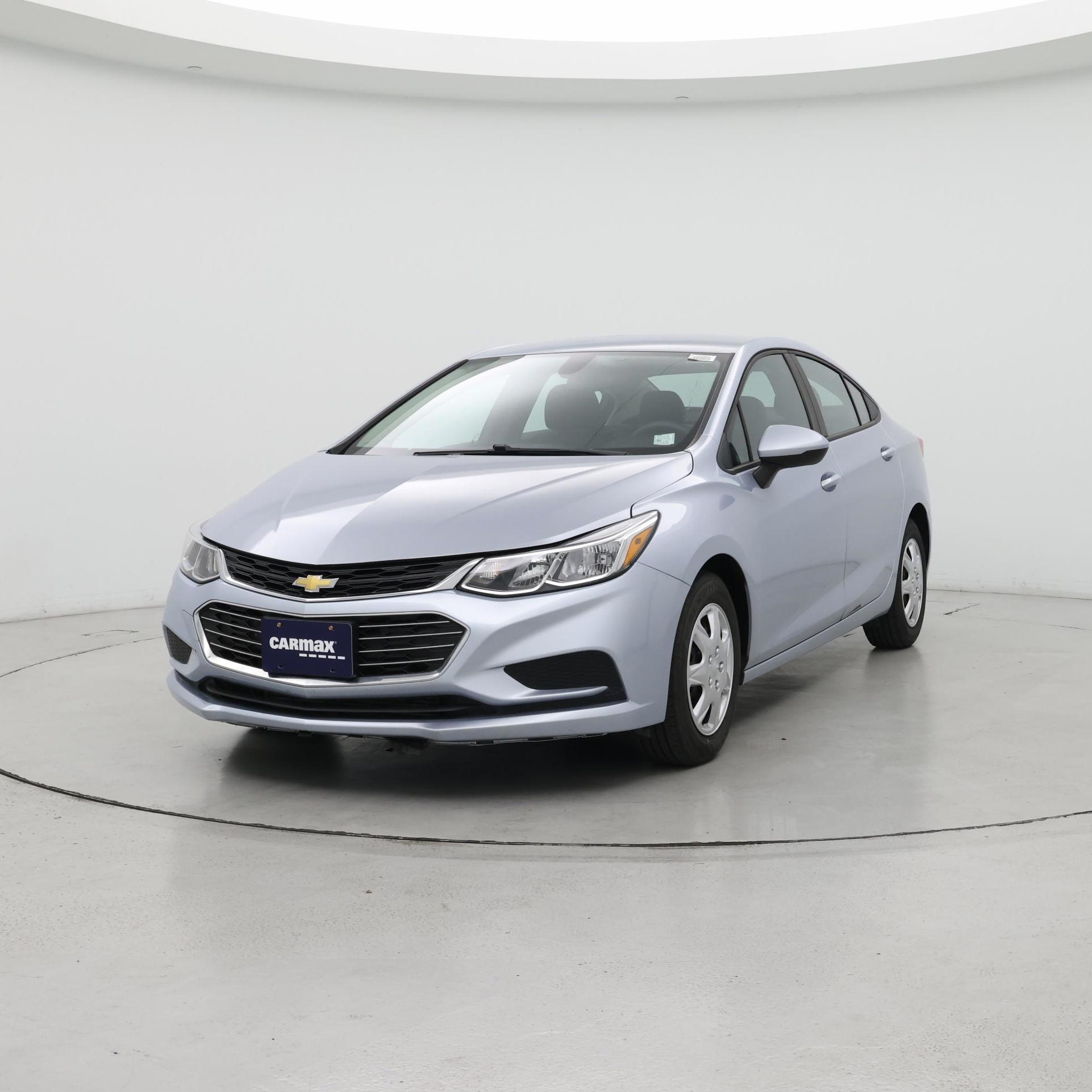 Thumbnail: 2018 Chevrolet Cruze - 4