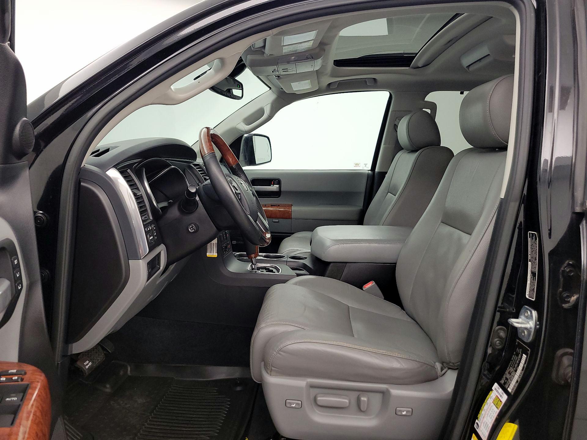 Thumbnail: 2018 Toyota Sequoia - 11