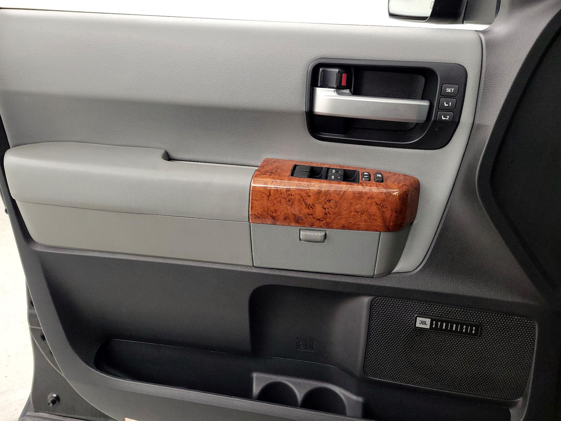 Thumbnail: 2018 Toyota Sequoia - 12