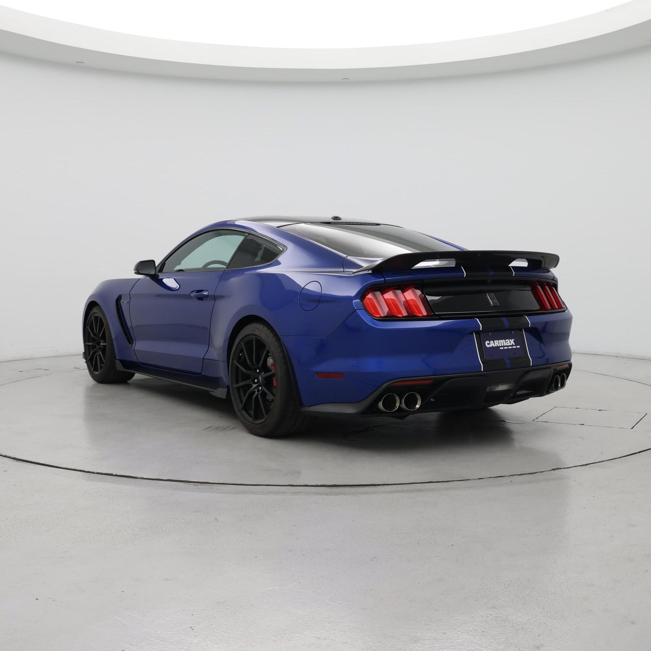 Thumbnail: 2017 Ford Mustang - 2