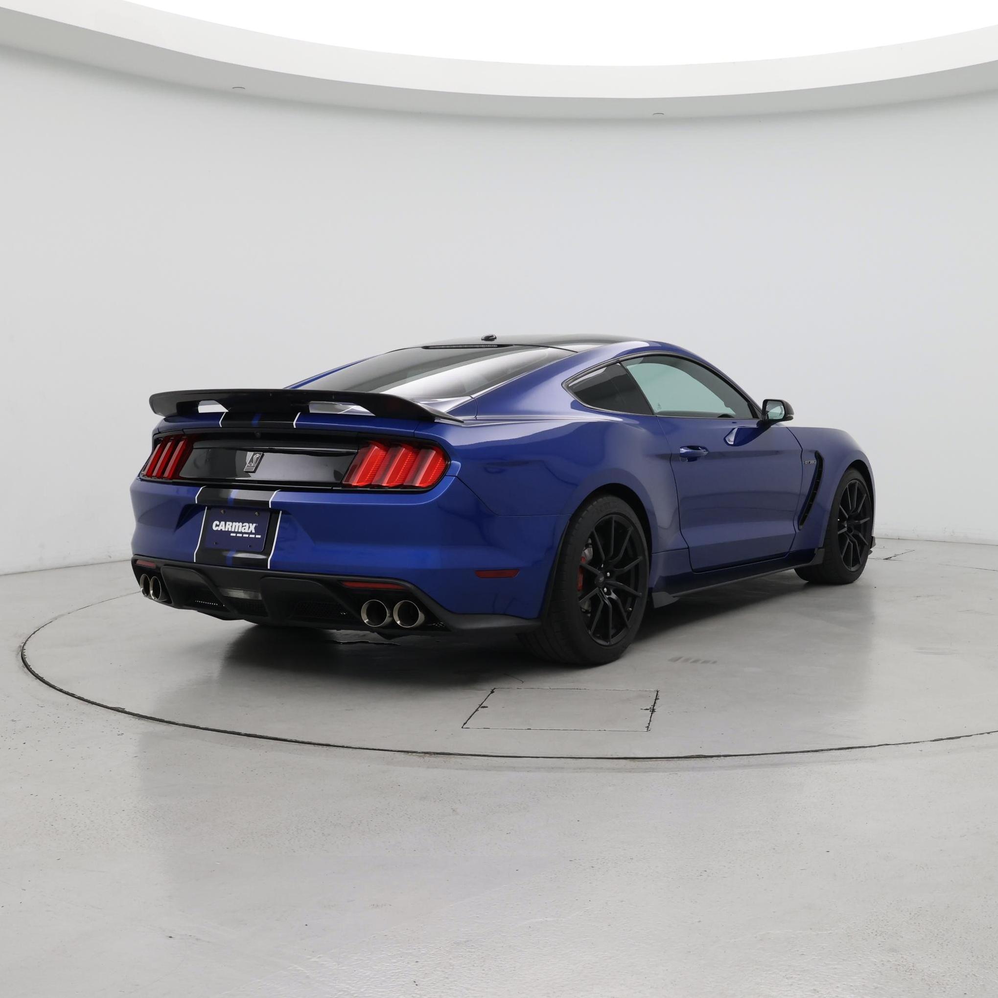 Thumbnail: 2017 Ford Mustang - 8