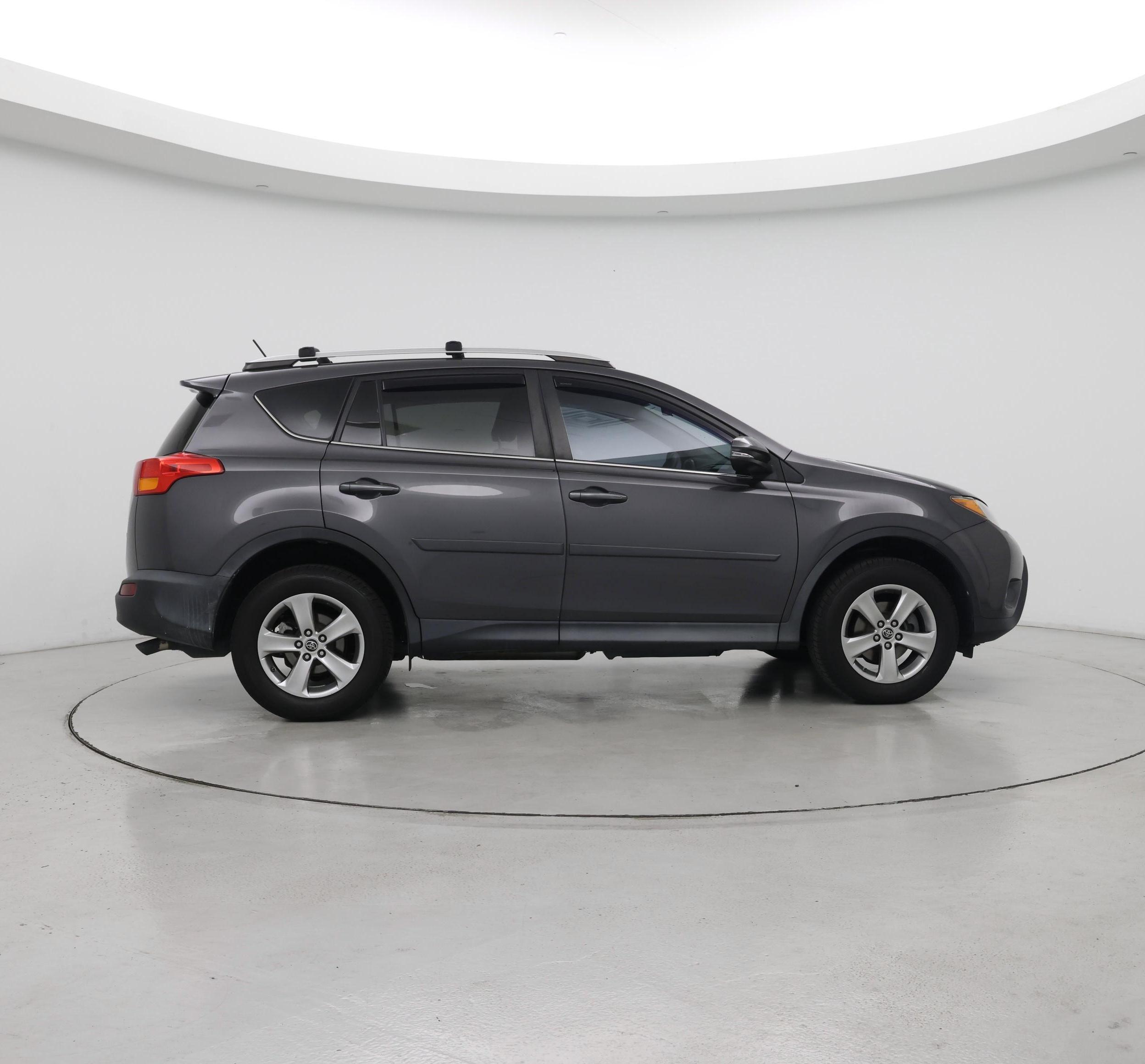 Thumbnail: 2015 Toyota RAV4 - 7