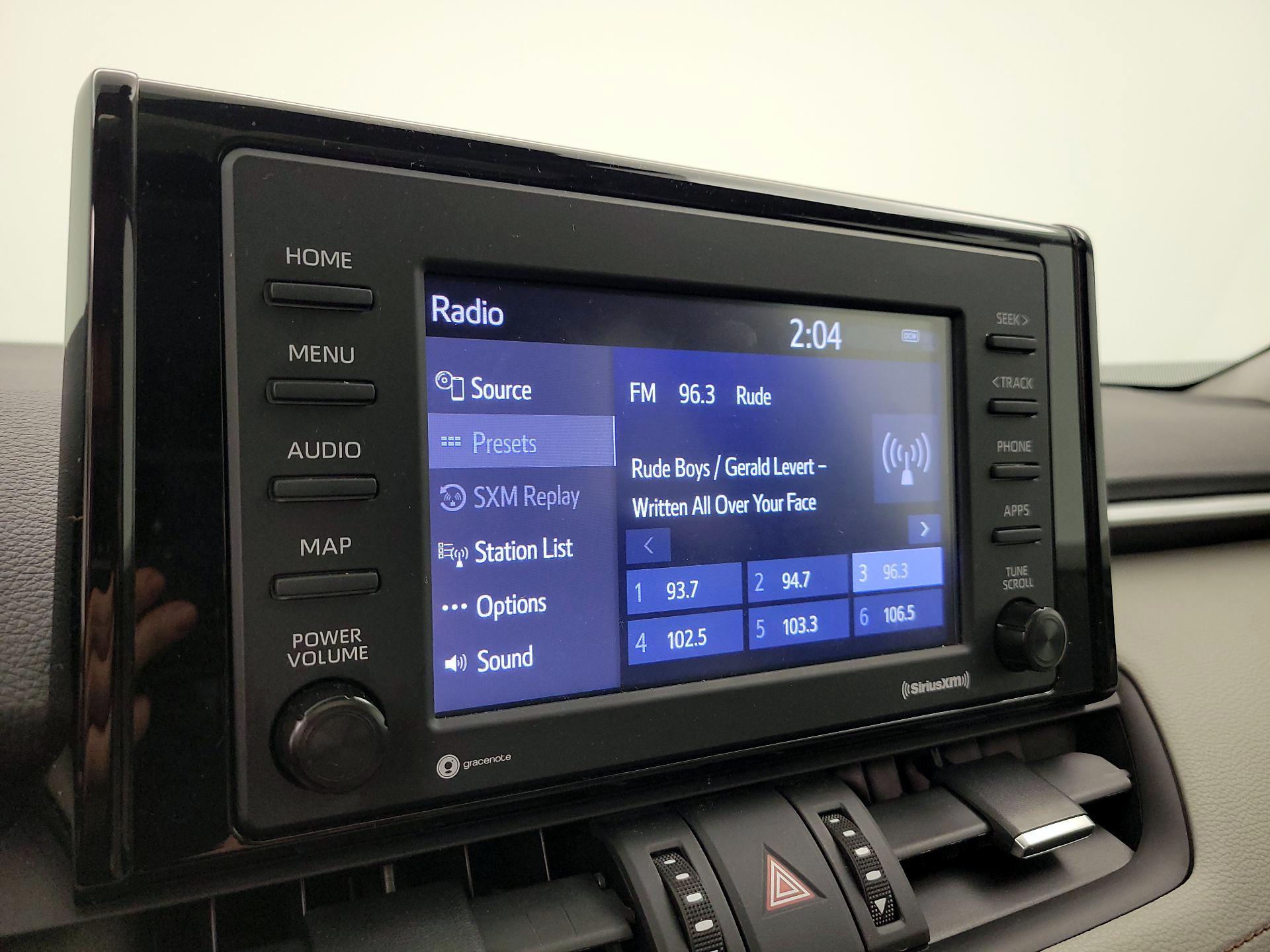 Thumbnail: 2022 Toyota RAV4 - 15