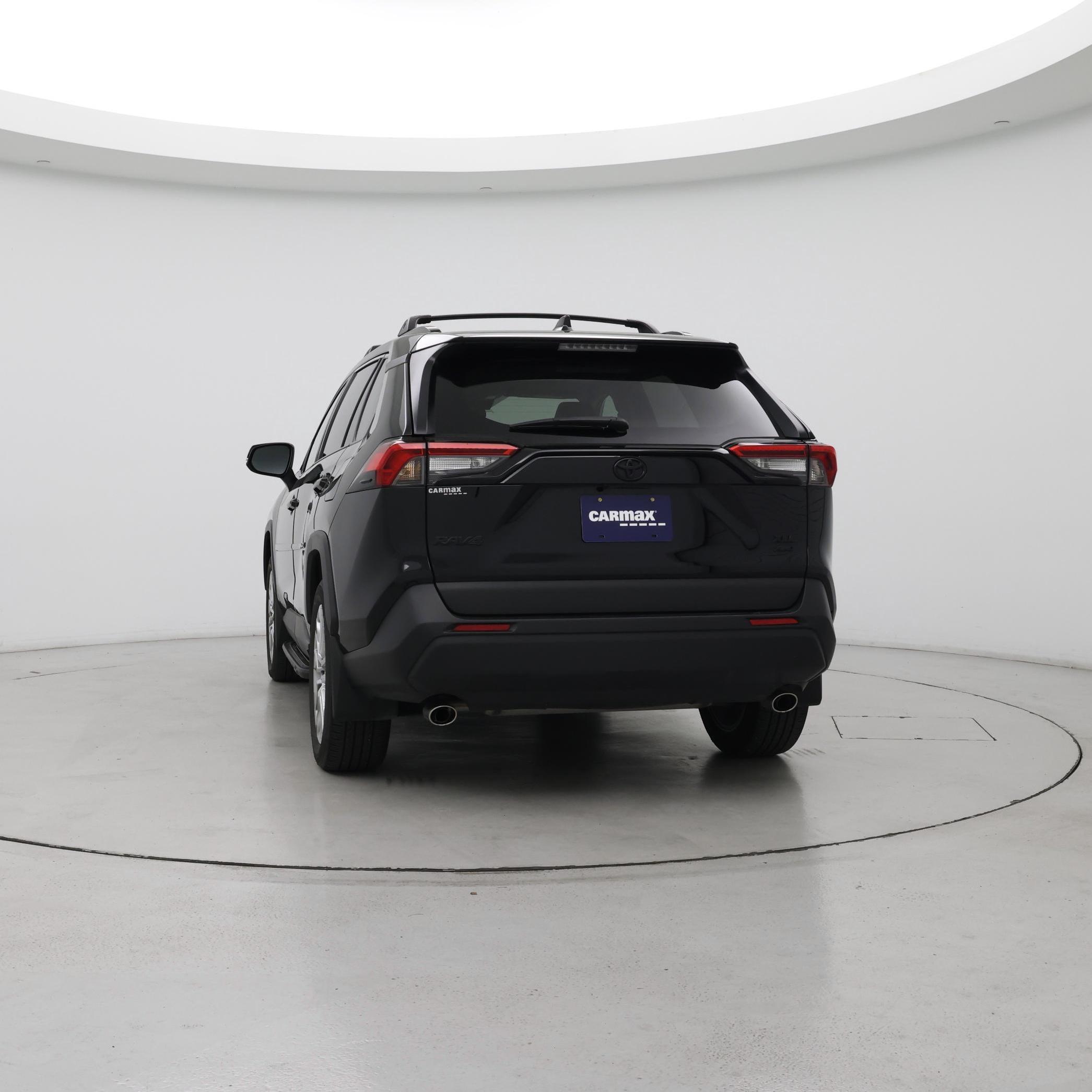 Thumbnail: 2022 Toyota RAV4 - 6