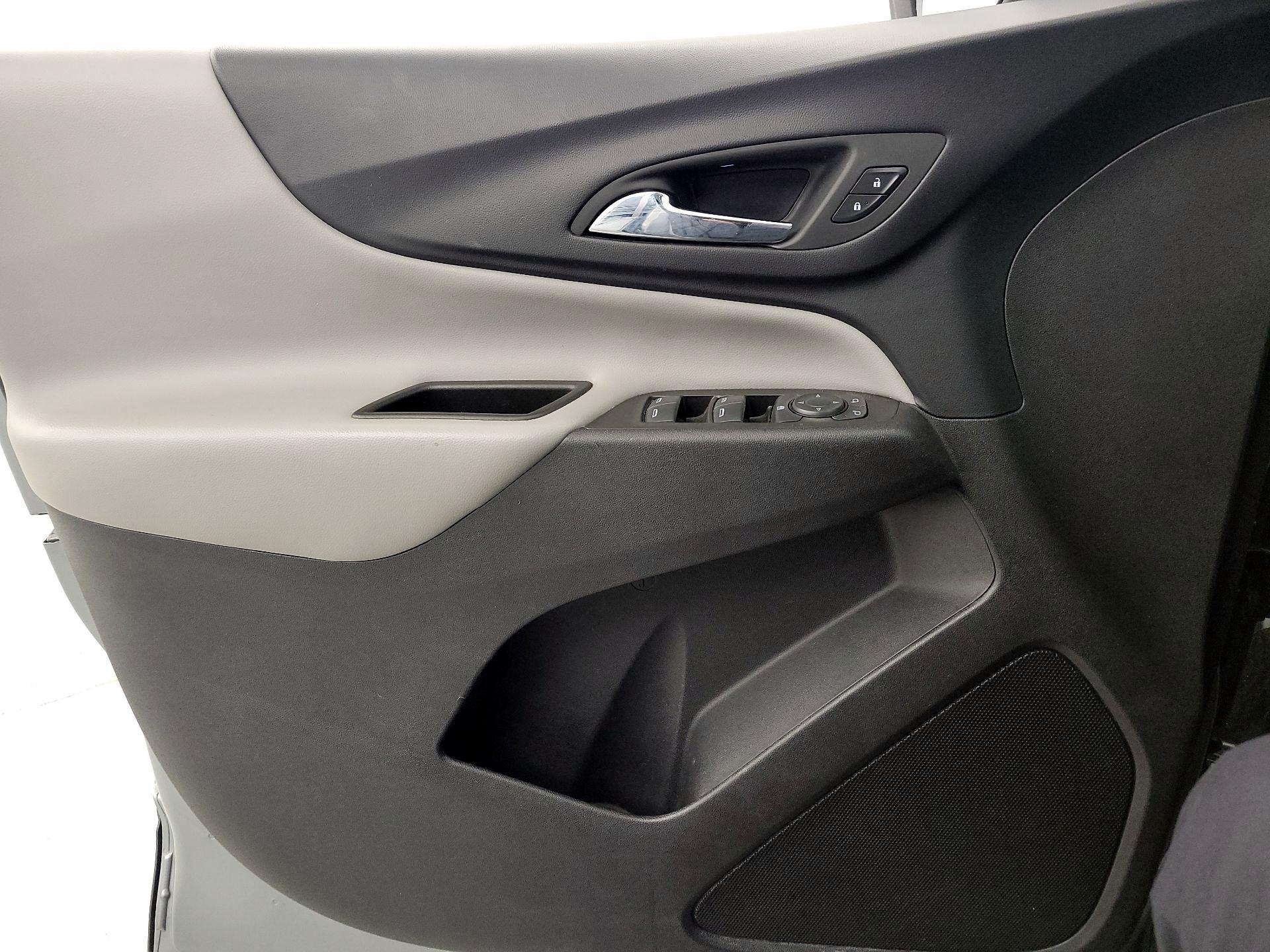 Thumbnail: 2023 Chevrolet Equinox - 12