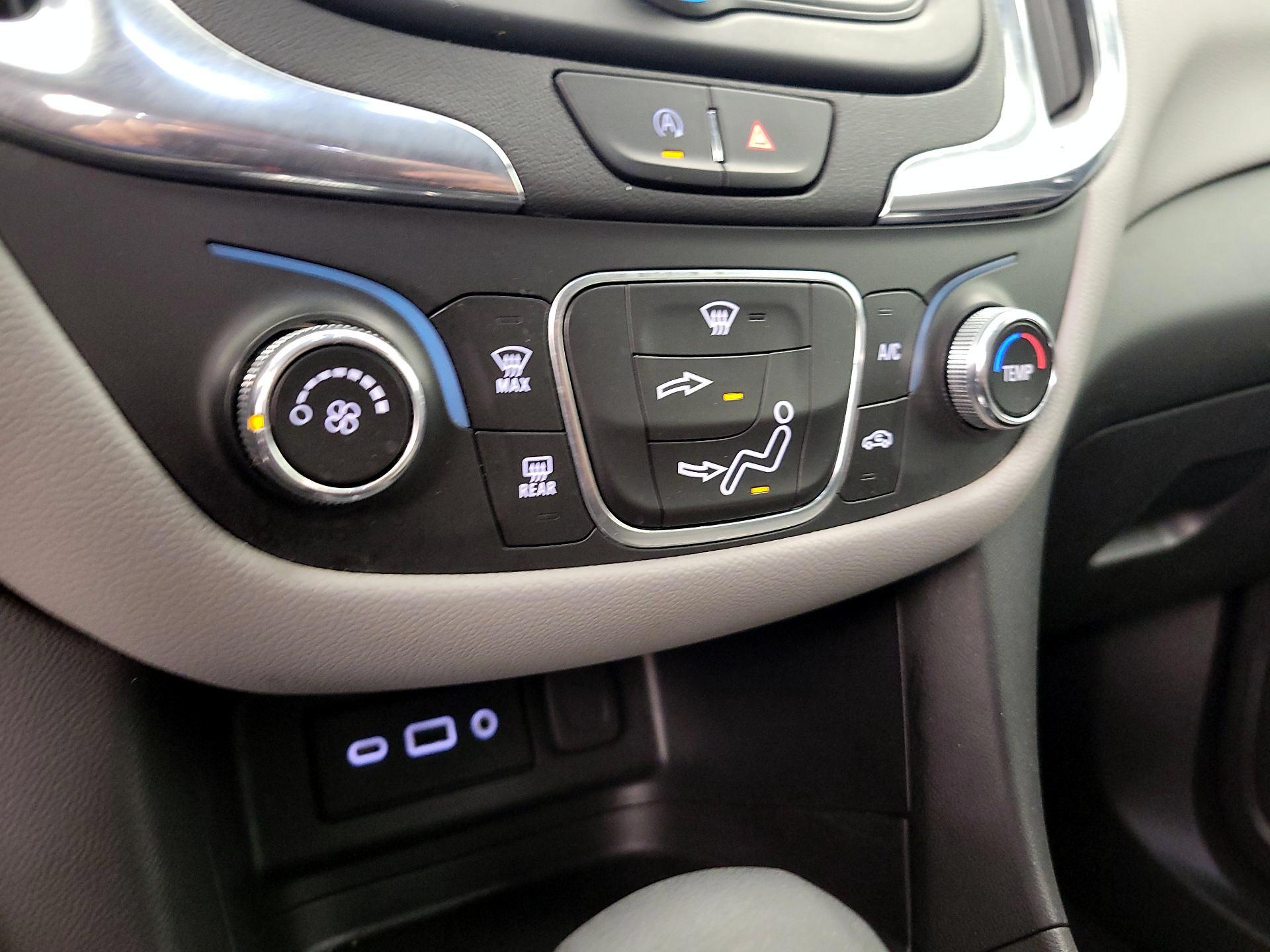 Thumbnail: 2023 Chevrolet Equinox - 16