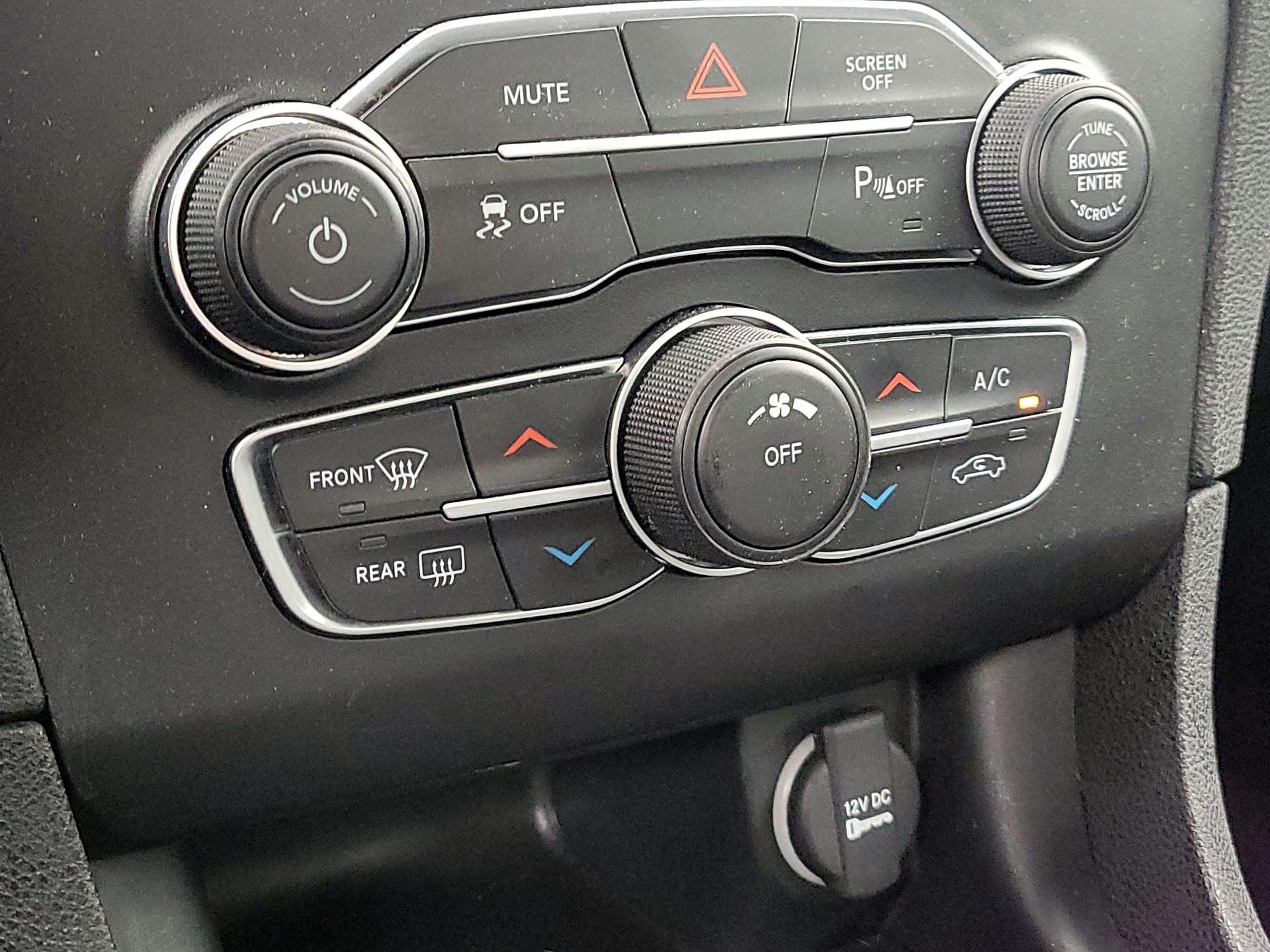 Thumbnail: 2023 Dodge Charger - 16