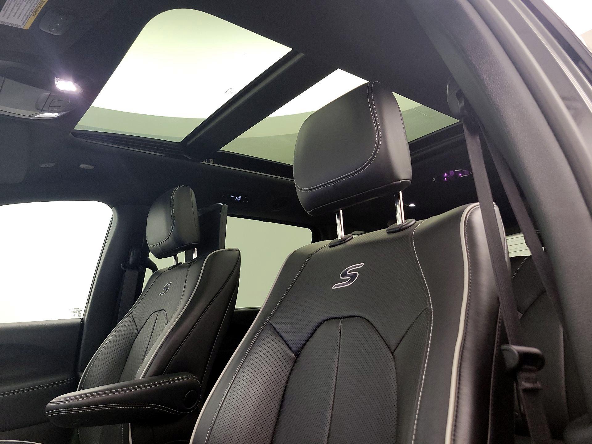 Thumbnail: 2023 Chrysler Pacifica - 20