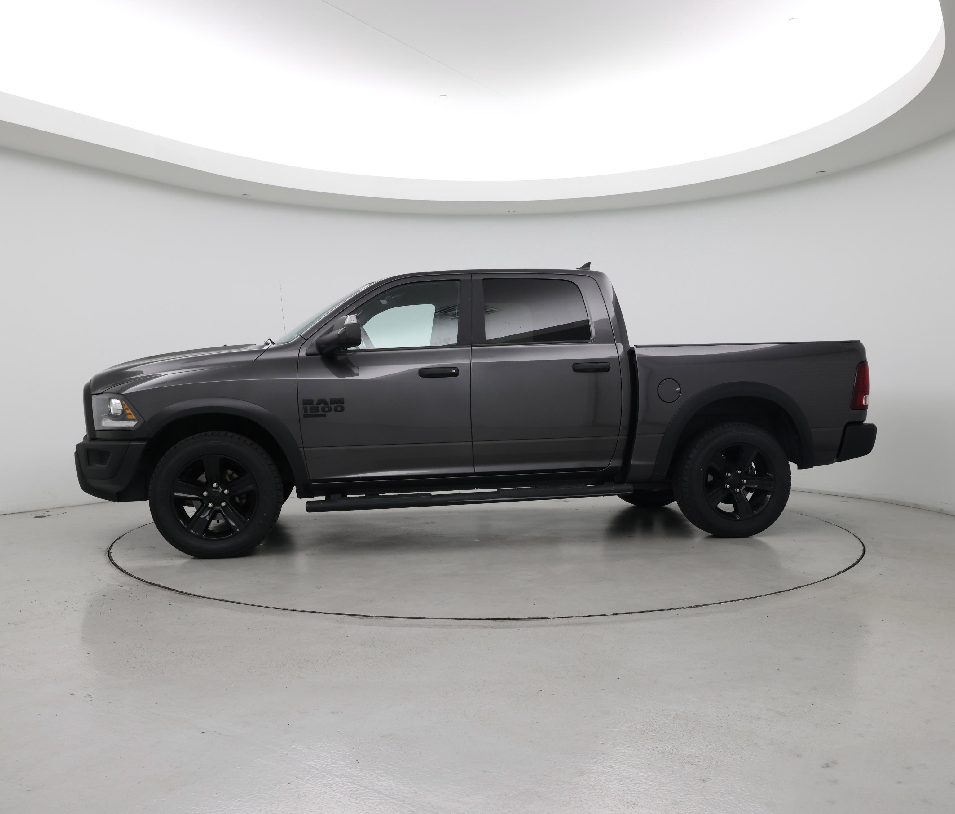 Thumbnail: 2023 RAM 1500 Classic - 3