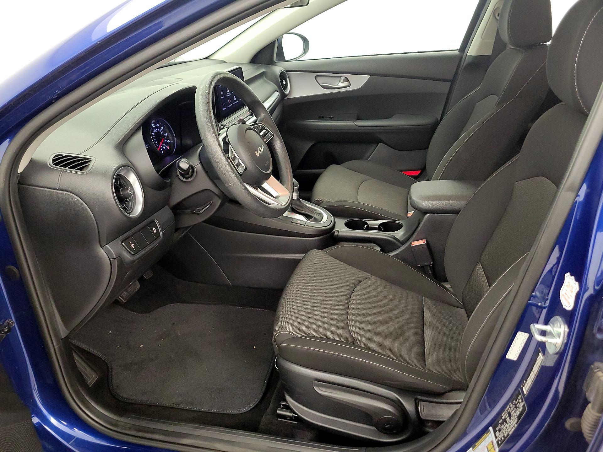 Thumbnail: 2023 Kia Forte - 11