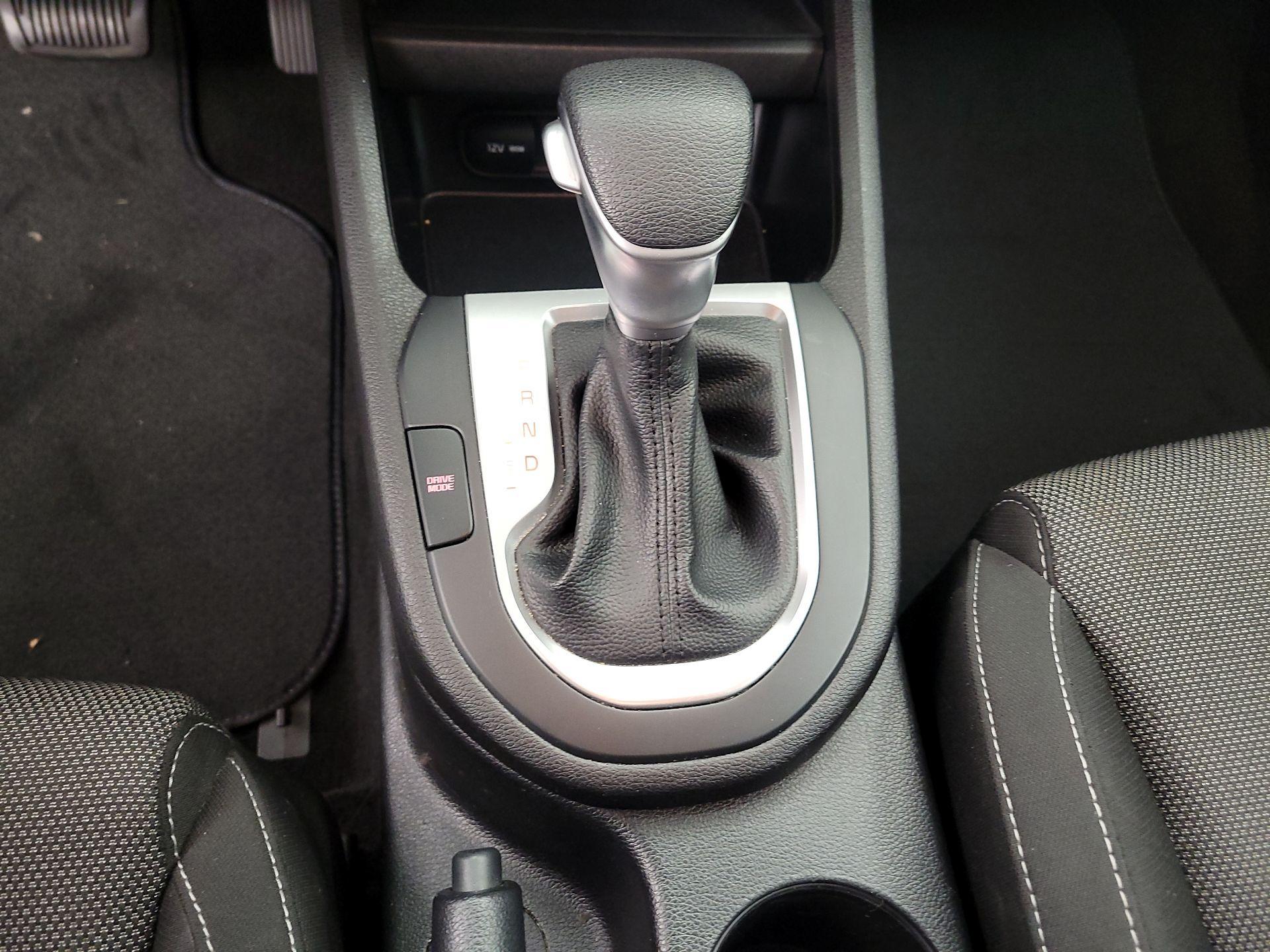 Thumbnail: 2023 Kia Forte - 17