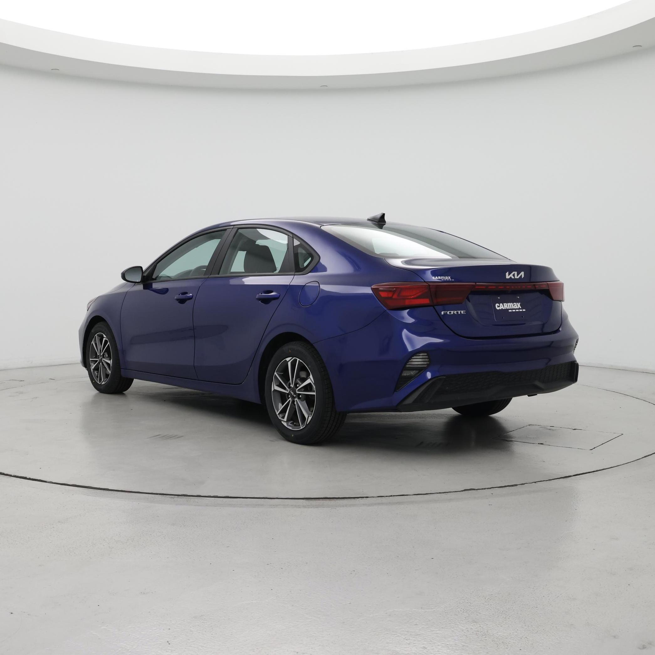 Thumbnail: 2023 Kia Forte - 2