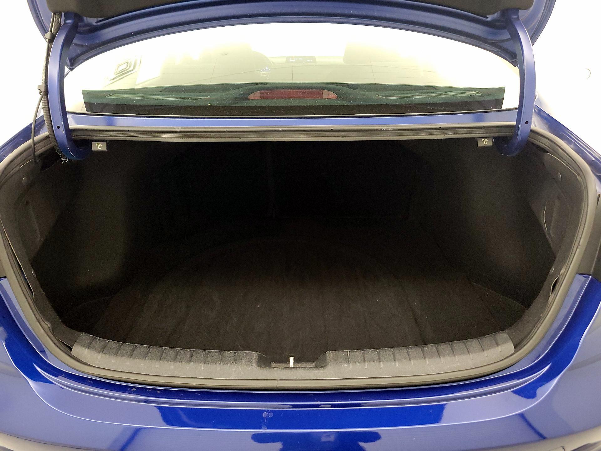 Thumbnail: 2023 Kia Forte - 20