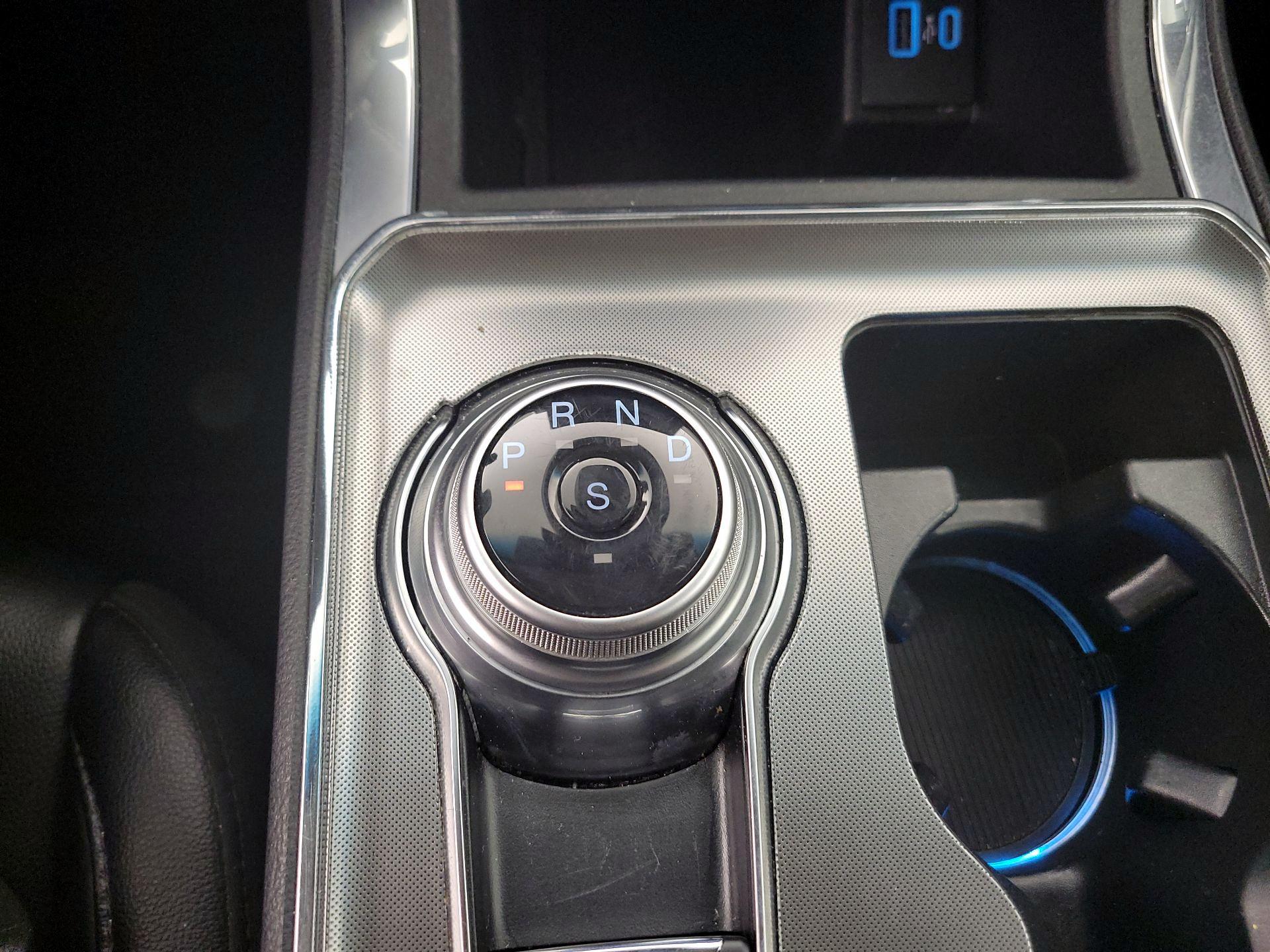 Thumbnail: 2024 Ford Edge - 17