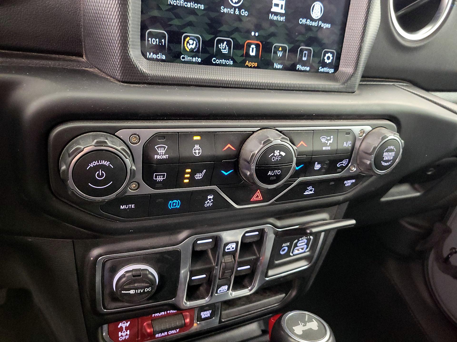 Thumbnail: 2023 Jeep Wrangler - 17