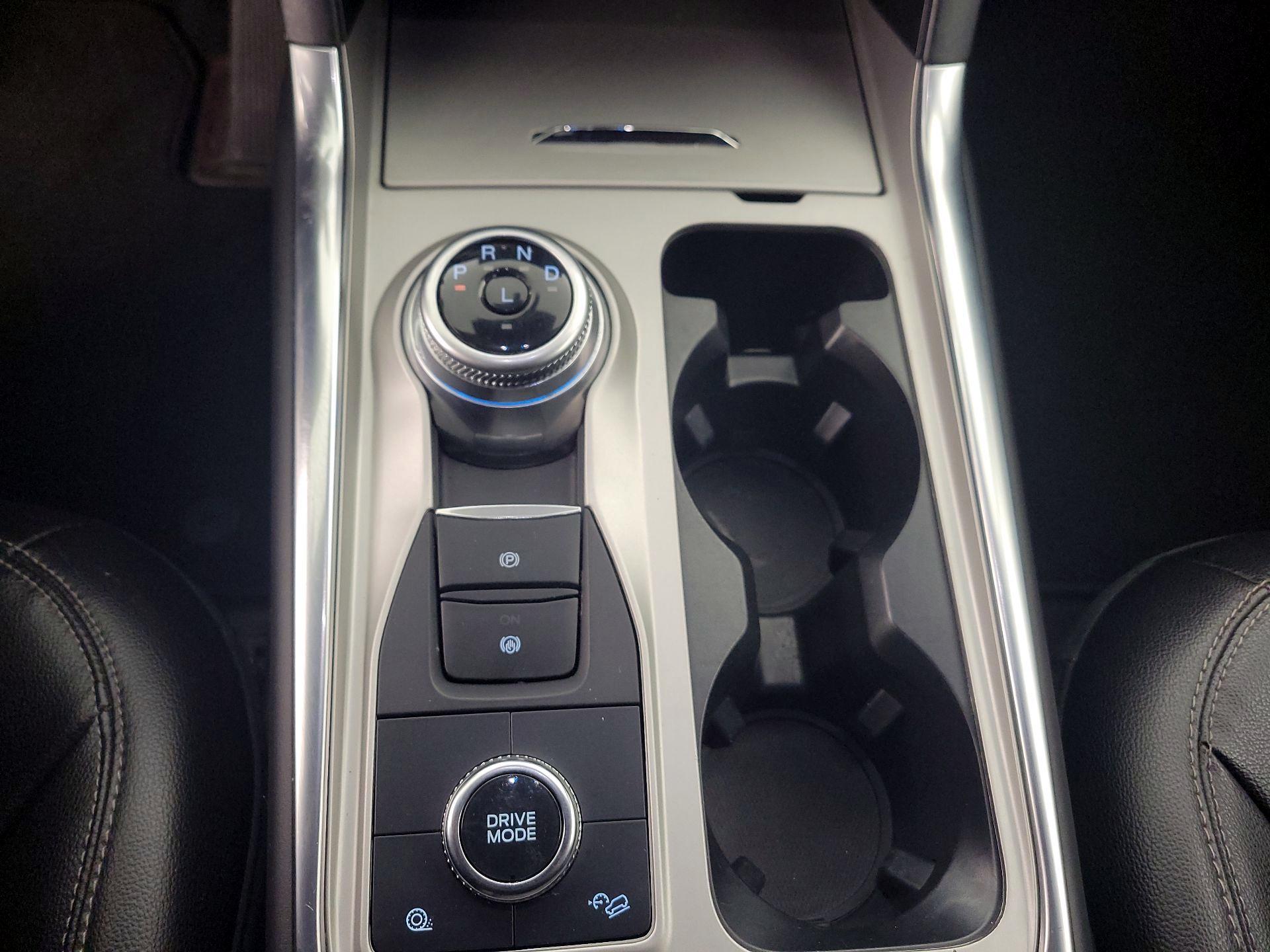 Thumbnail: 2023 Ford Explorer - 17