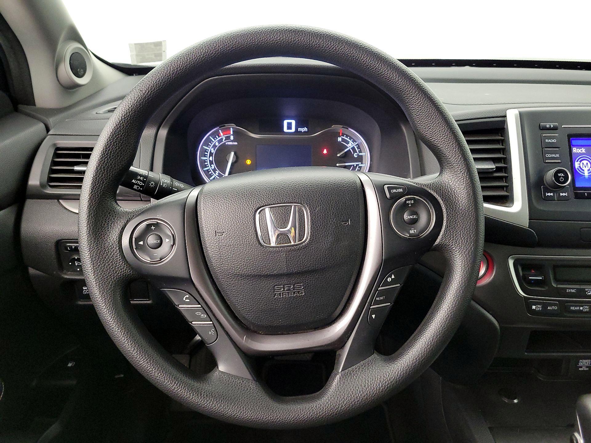 Thumbnail: 2017 Honda Ridgeline - 10