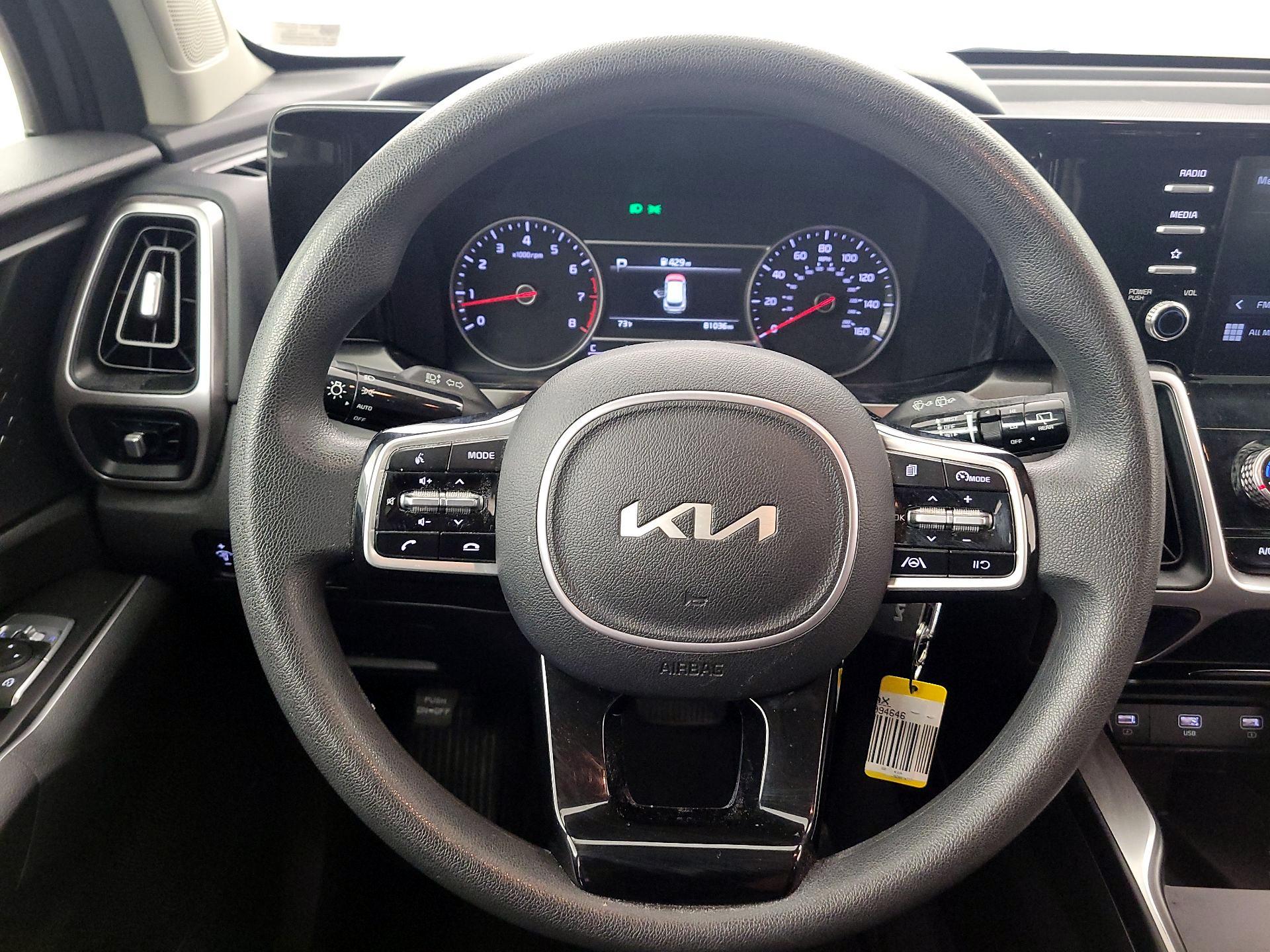 Thumbnail: 2022 Kia Sorento - 10